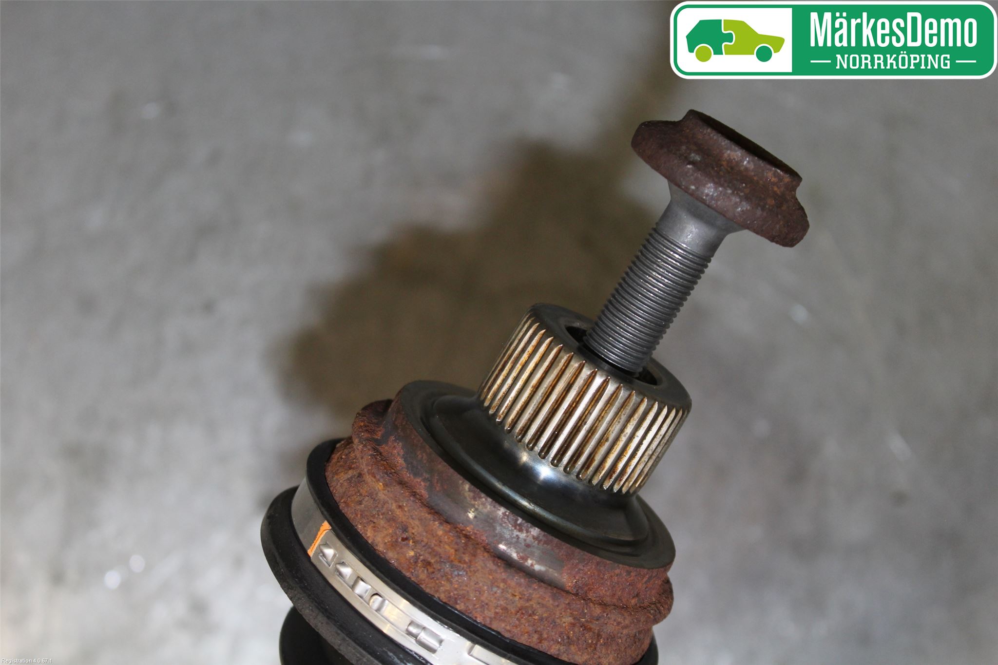 Audi A5 07-16 Drivaxel Bak Vänster