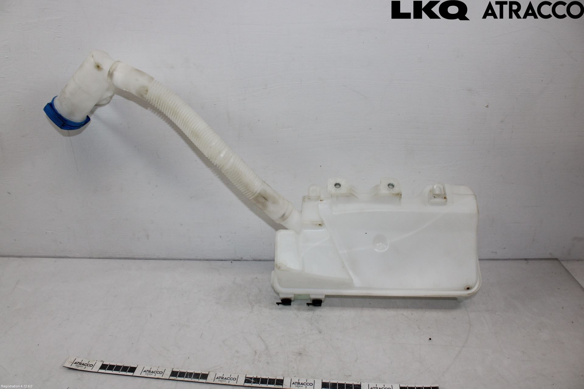 Cupra BORN 22- Spolartank Vindruta