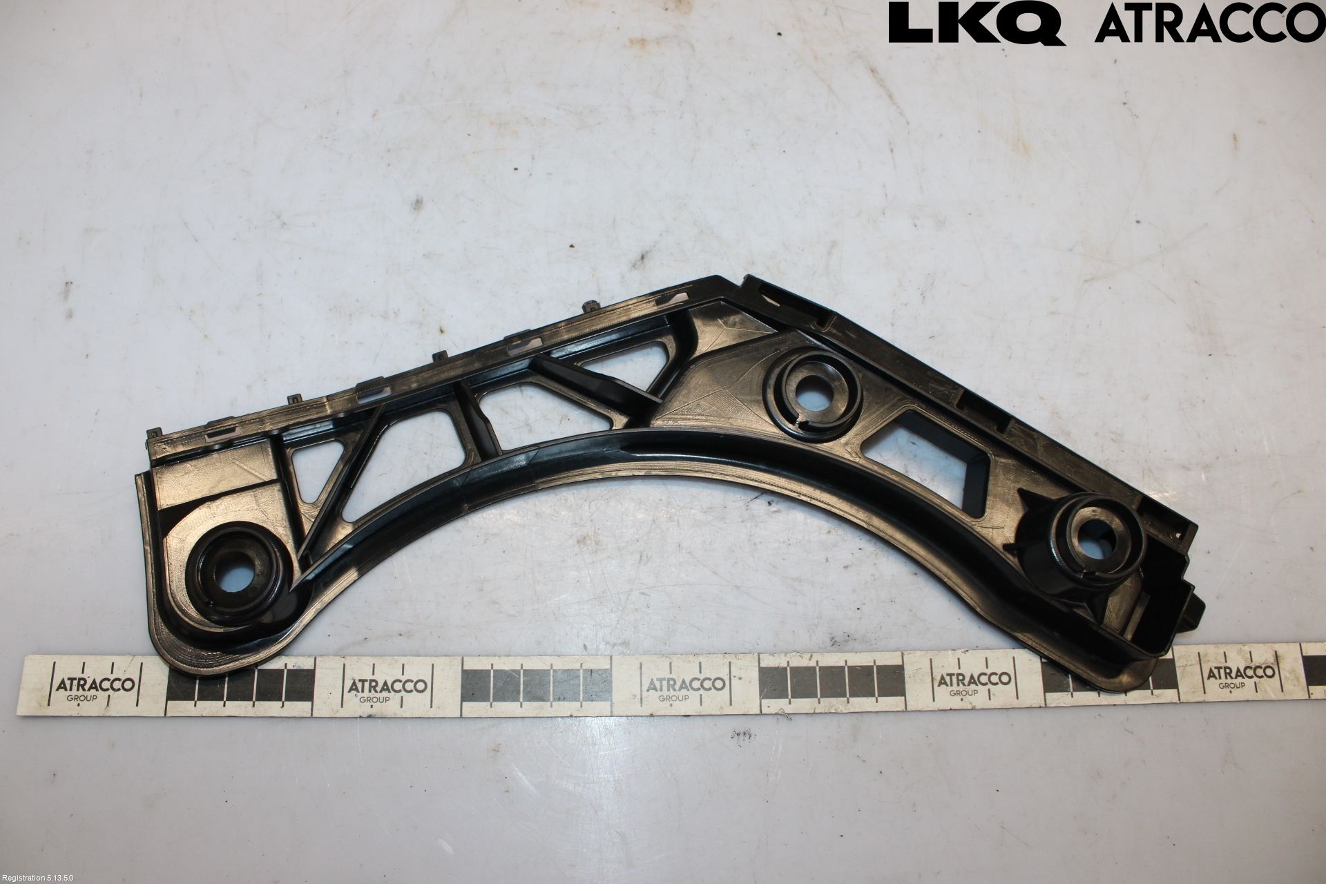 Volkswagen VW TIGUAN 16-24 Stötfångarfäste Bak Hö