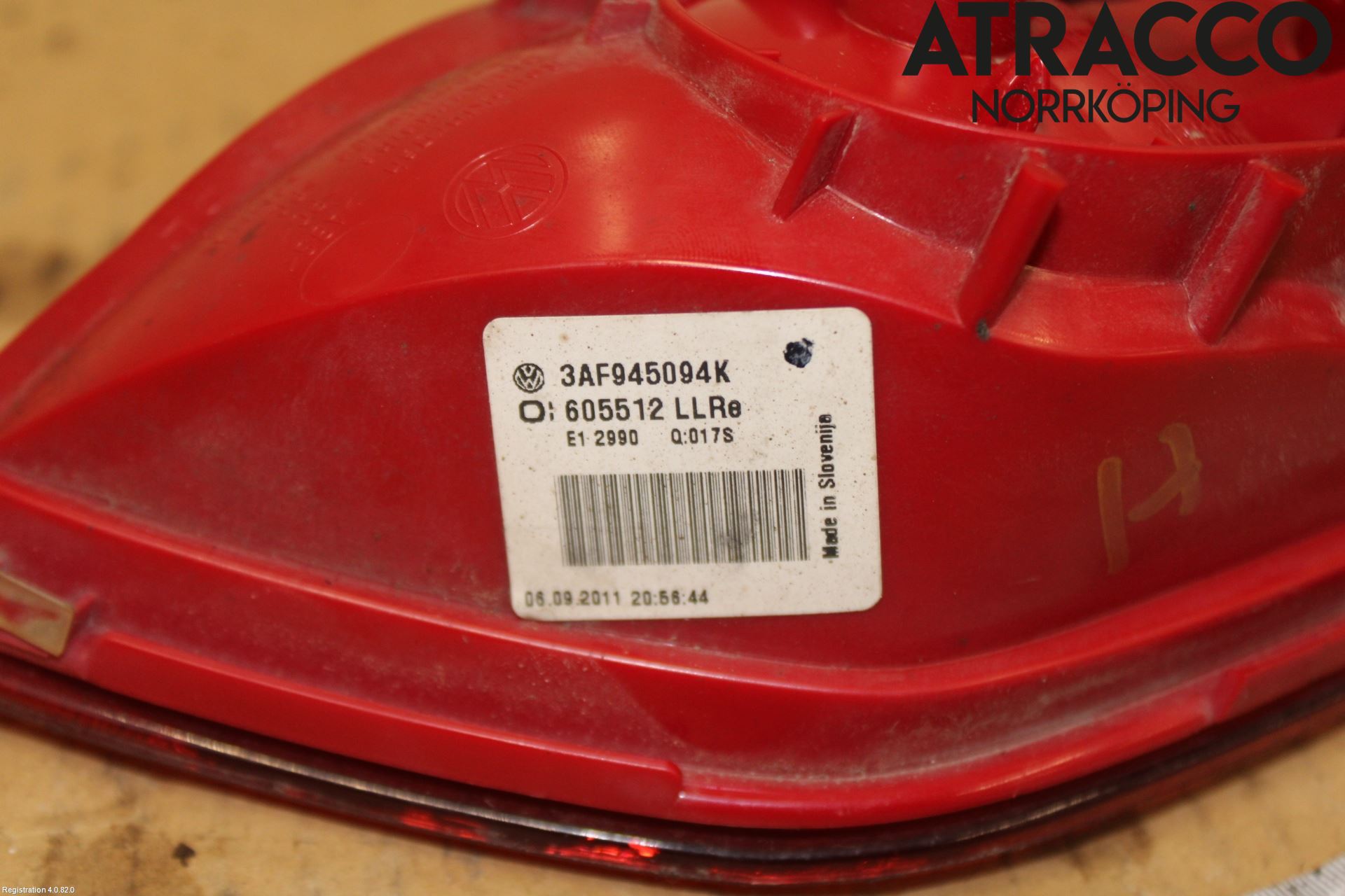 Volkswagen VW PASSAT 11-14 Bakljus Lucka Hö