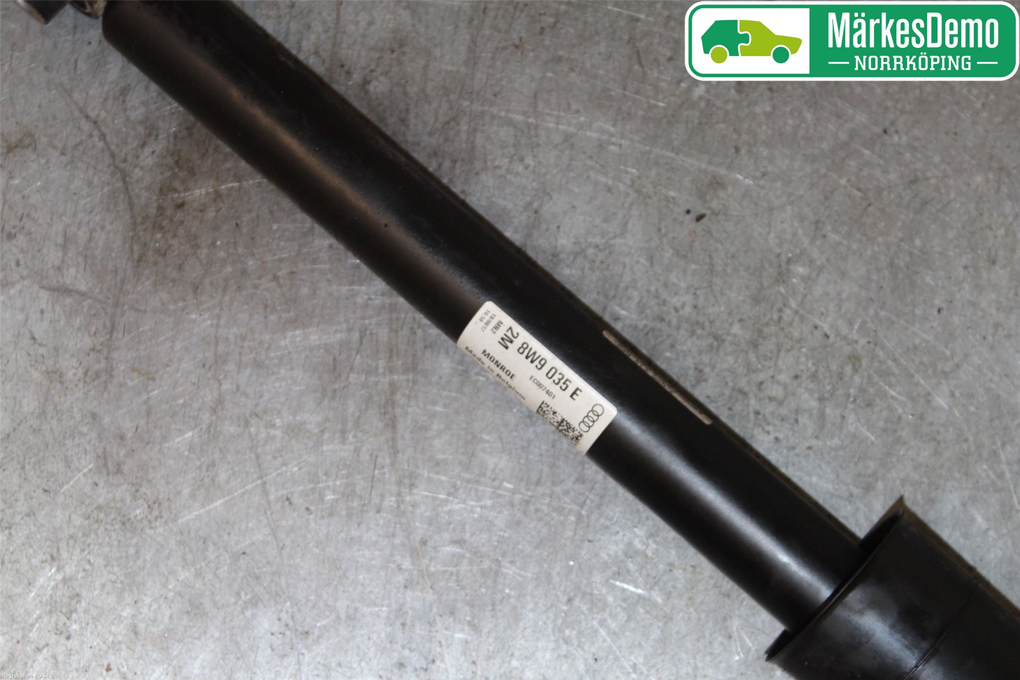 Audi A4/S4 B9 16-19 Stötdämpare Bak