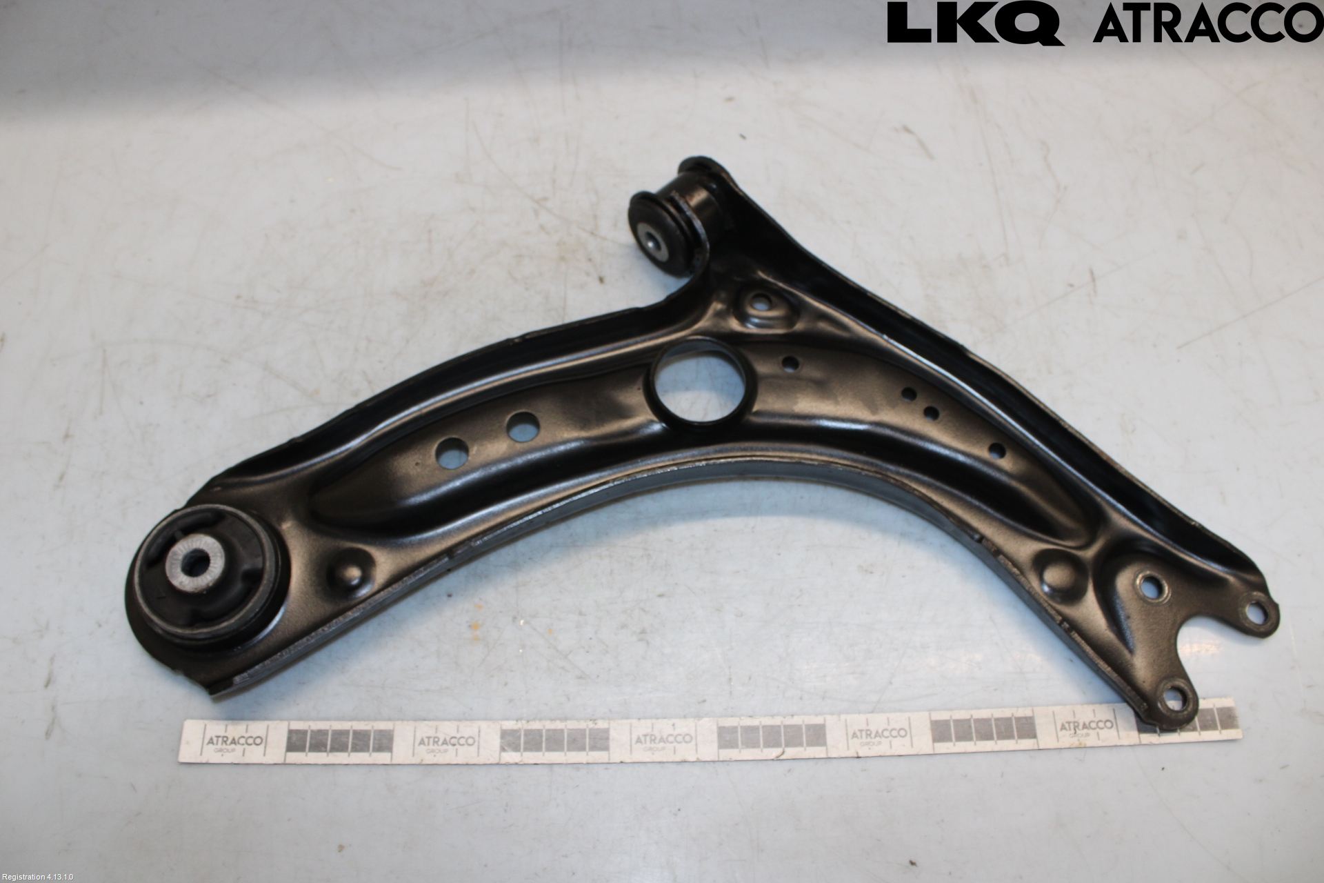 Seat LEON 20- Bärarm Fram Undre Vä