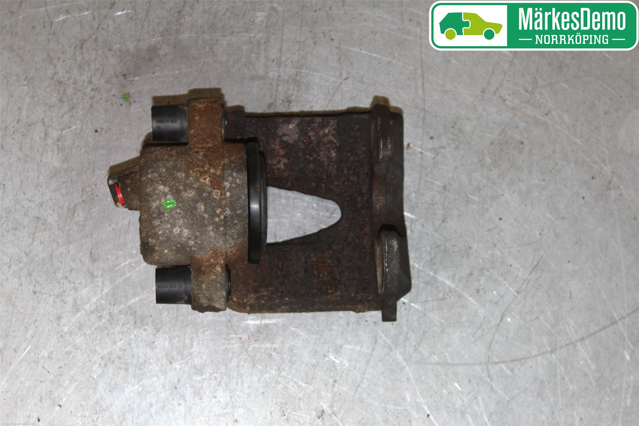 Volkswagen VW POLO 10-17 Bromsok Fram Höger