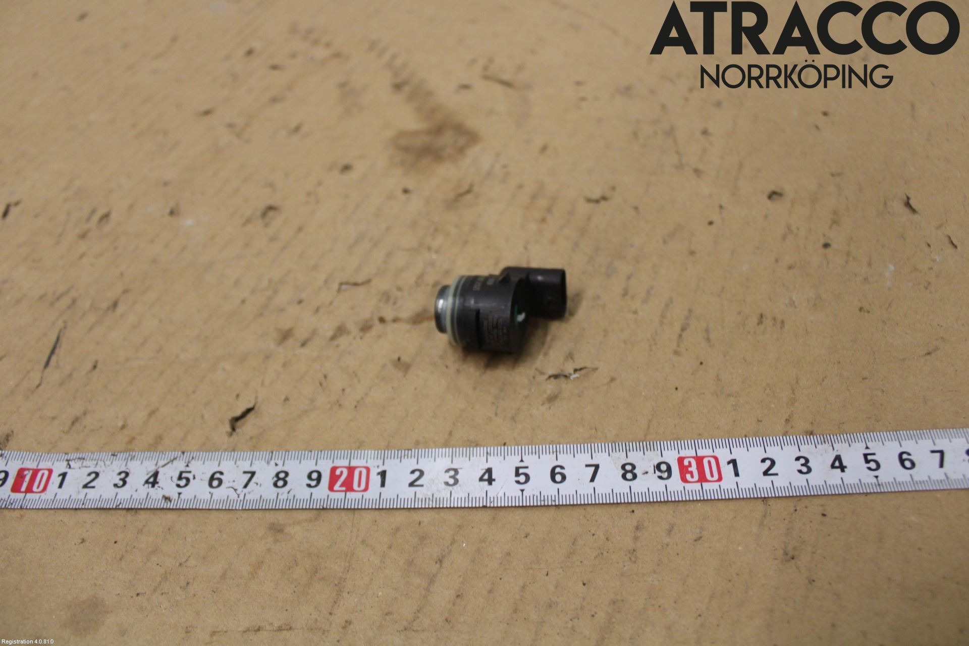 Volkswagen VW TOURAN 16- Parkeringshjälp Frontsensor