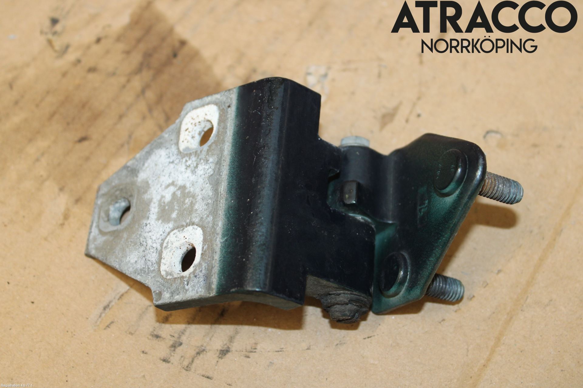 Jaguar XJ X308        98-02 Dörrgångjärn