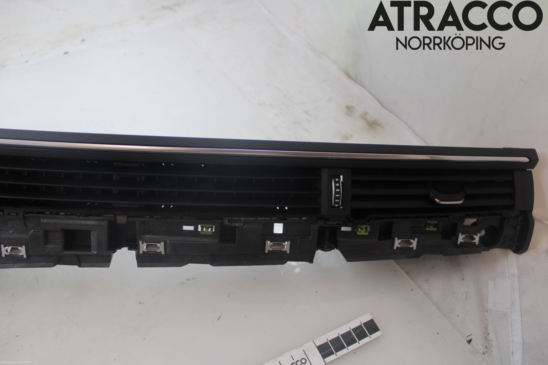 Audi A5 17- Defrosterkanal-Munstycke