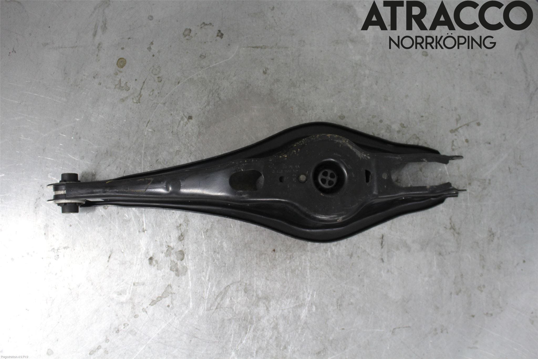 CUPRA ATECA 19- Bärarm Bak Vänster