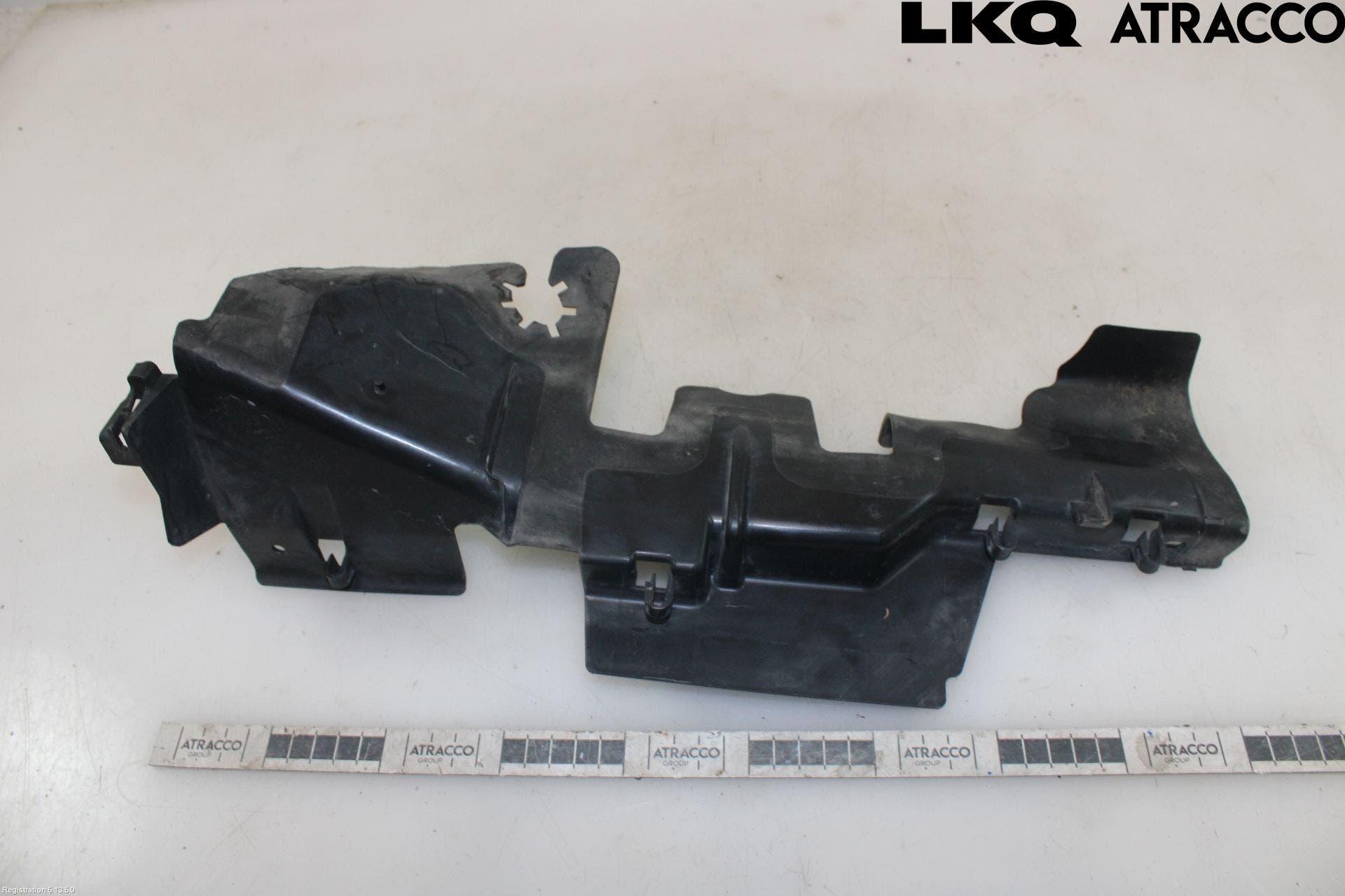 Volkswagen VW PASSAT 05-11 Deflektor Plåt-Plast Kylning