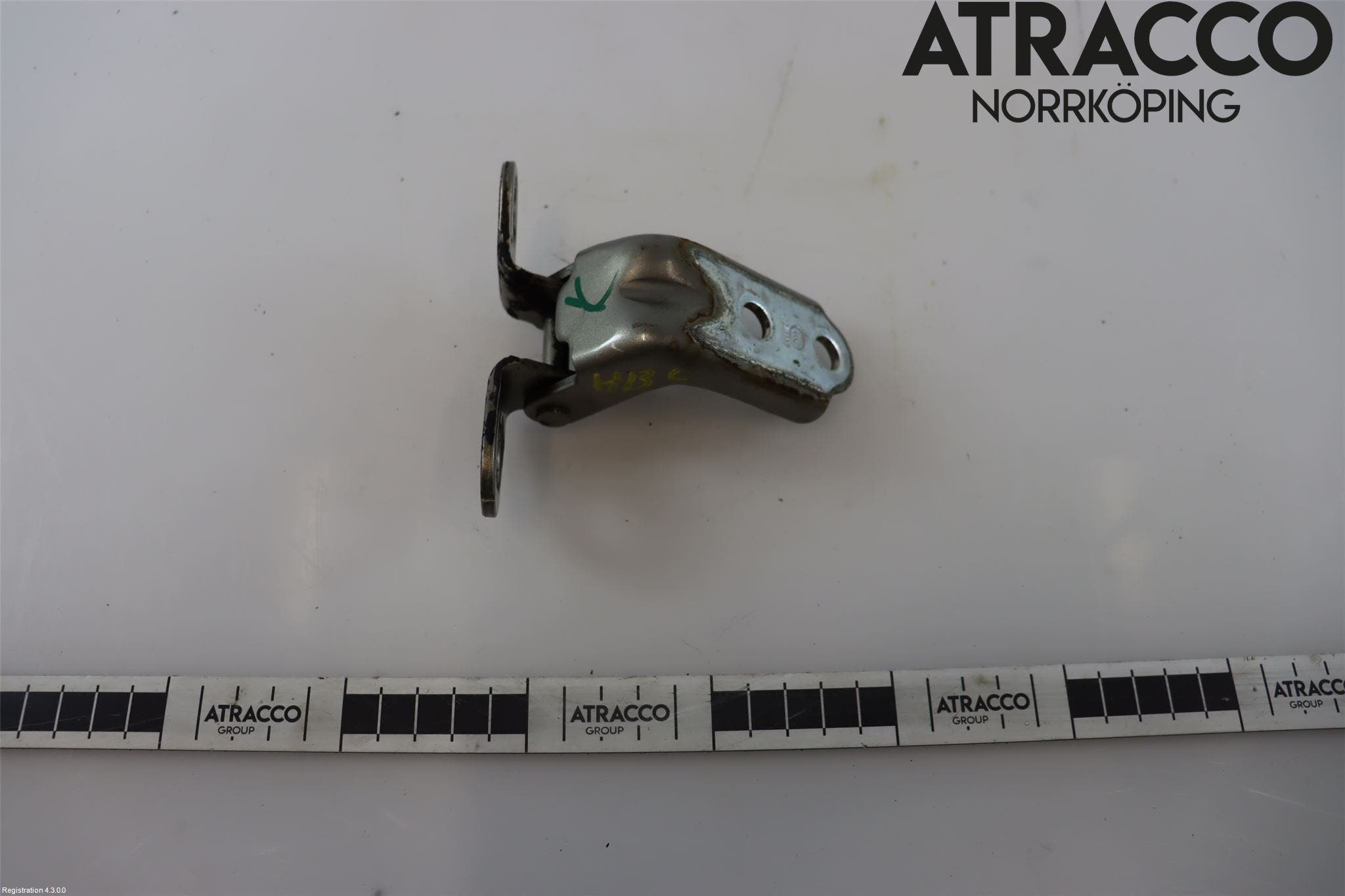 Kia CEED 12-18 Dörrgångjärn