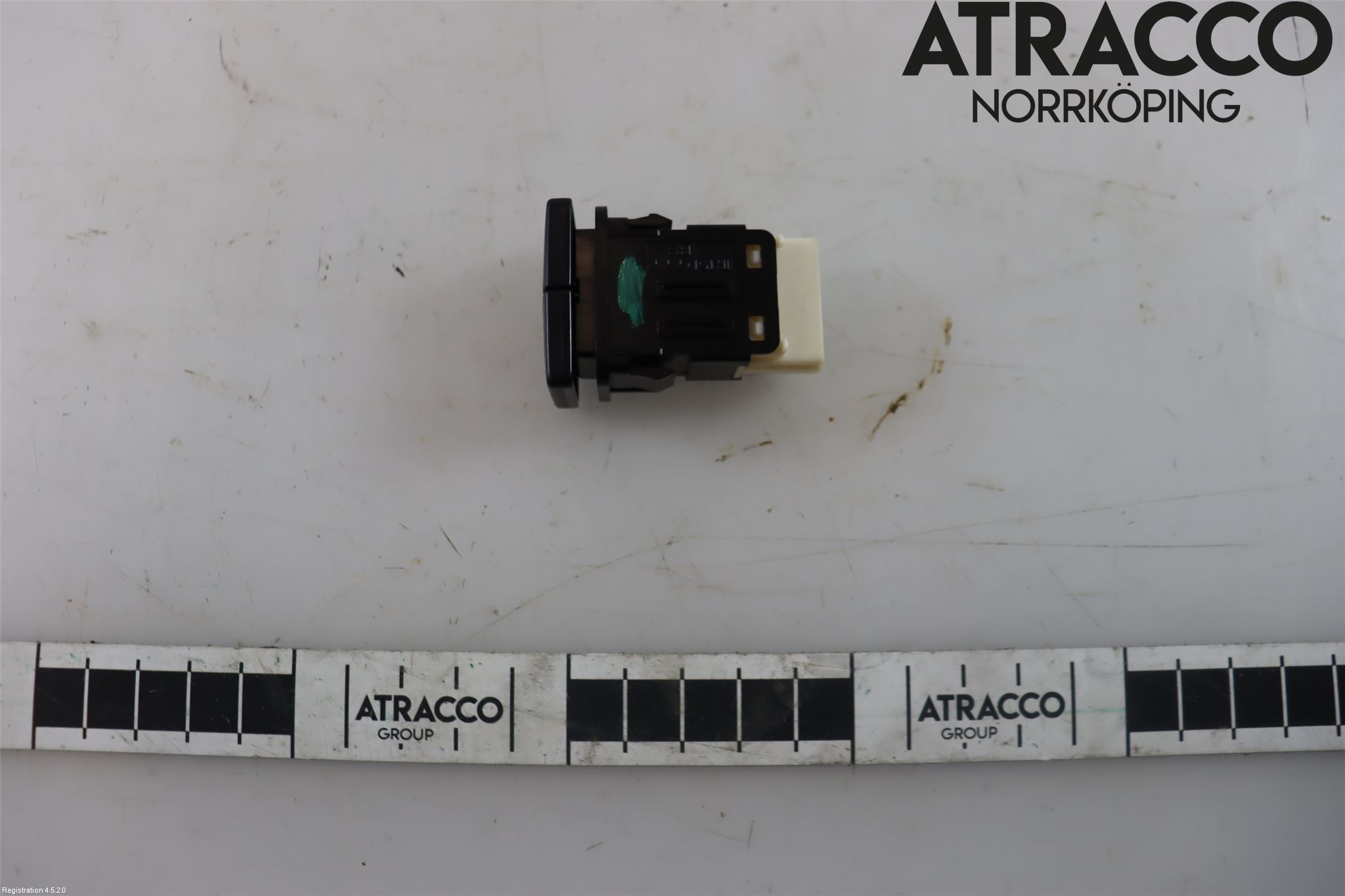 Toyota AYGO 15-21 Strömställare Övrigt
