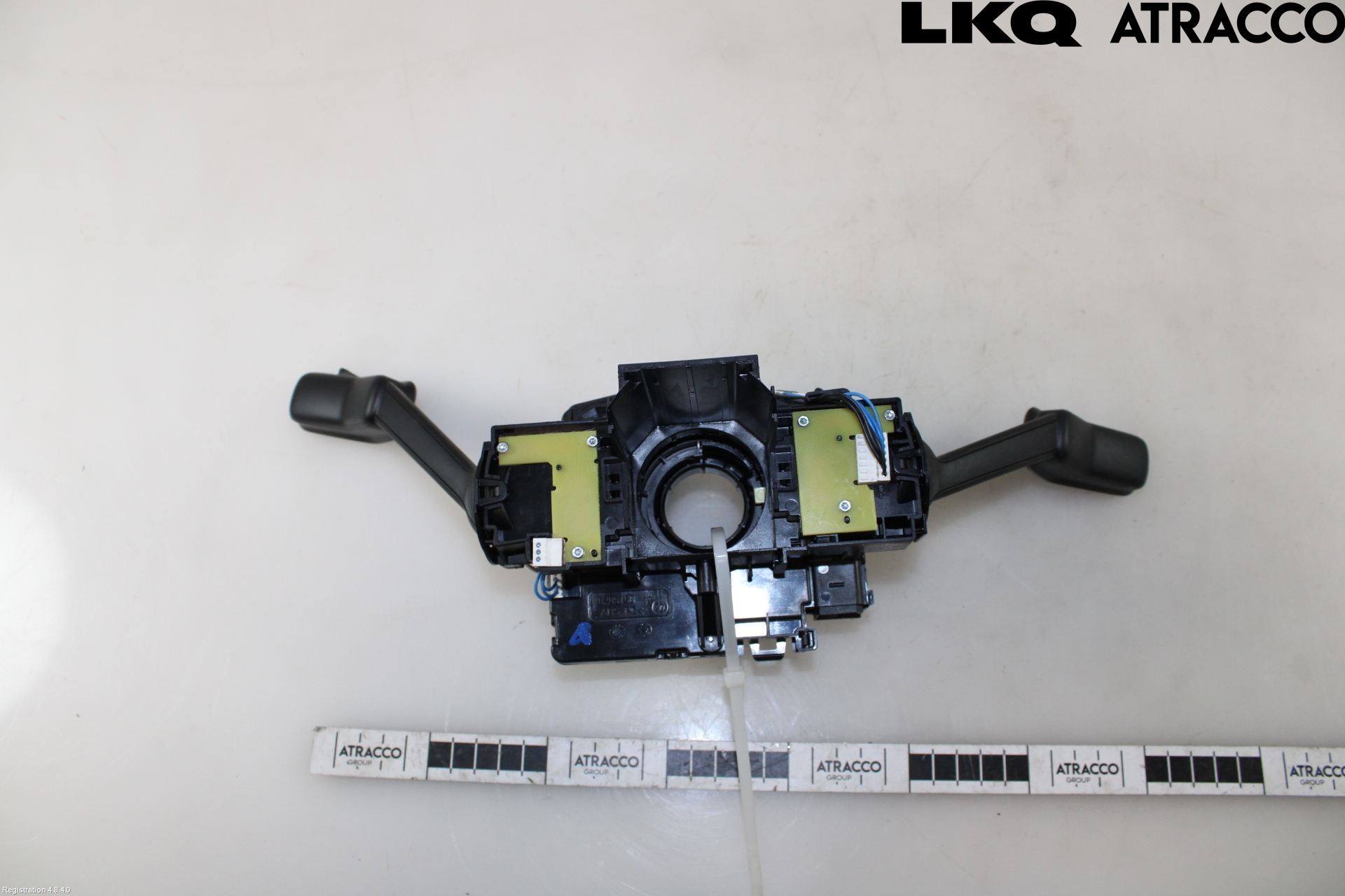 Volkswagen VW GOLF / E-GOLF VIII 20- Spakcentral