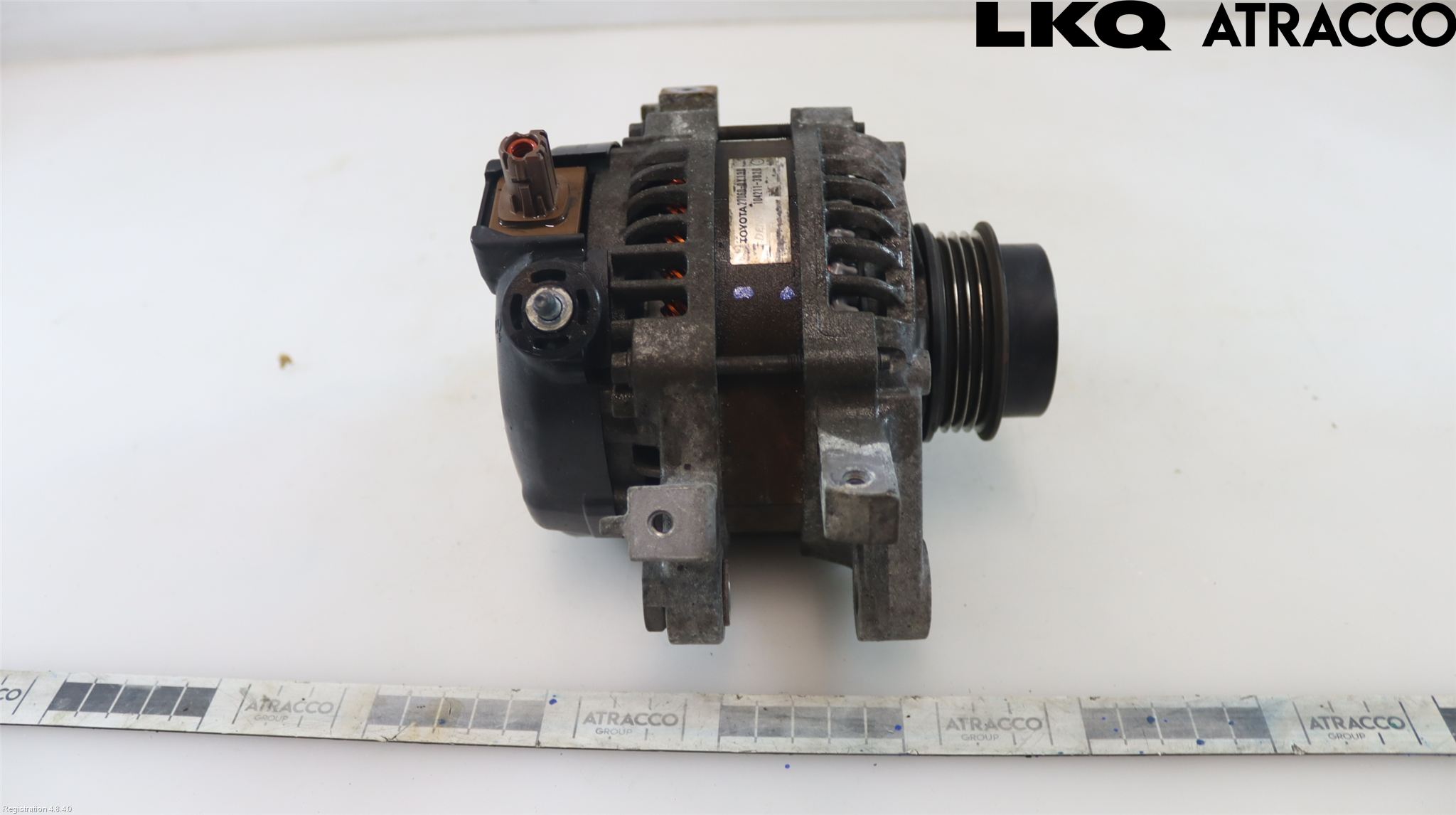 Toyota YARIS XP130 12-14 Generator