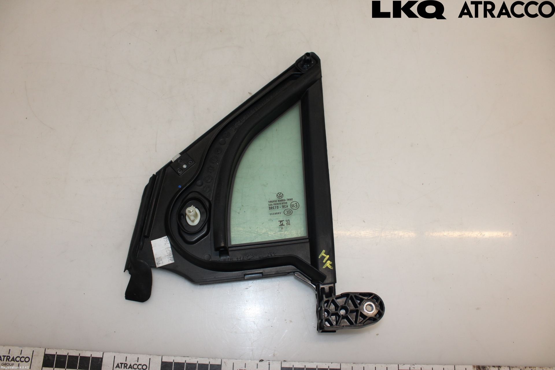 Volkswagen VW ID.4 21- Dörruta Fram Lilla Hö