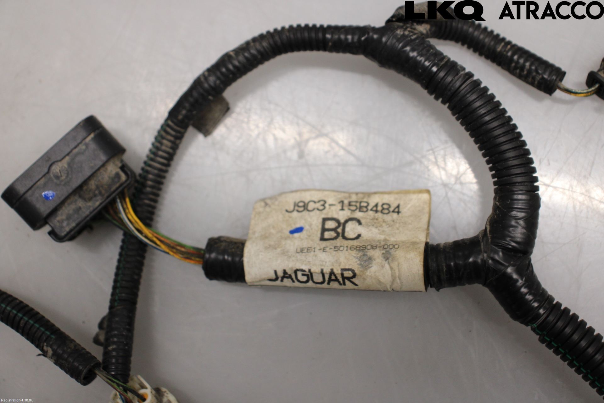 Jaguar E-PACE 17- Parkeringshjälp Backsensor