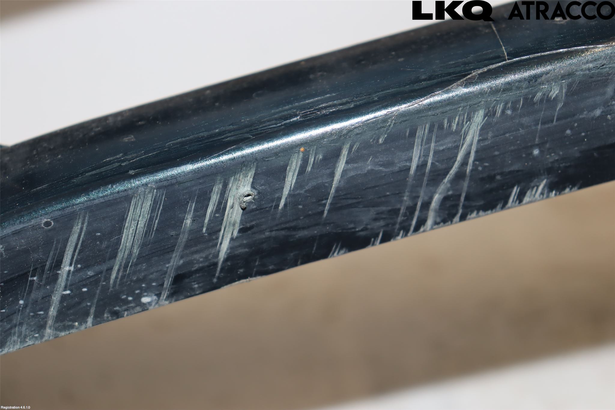 BMW 5 E34      88-96 Stötfångarbeklädnad Fram