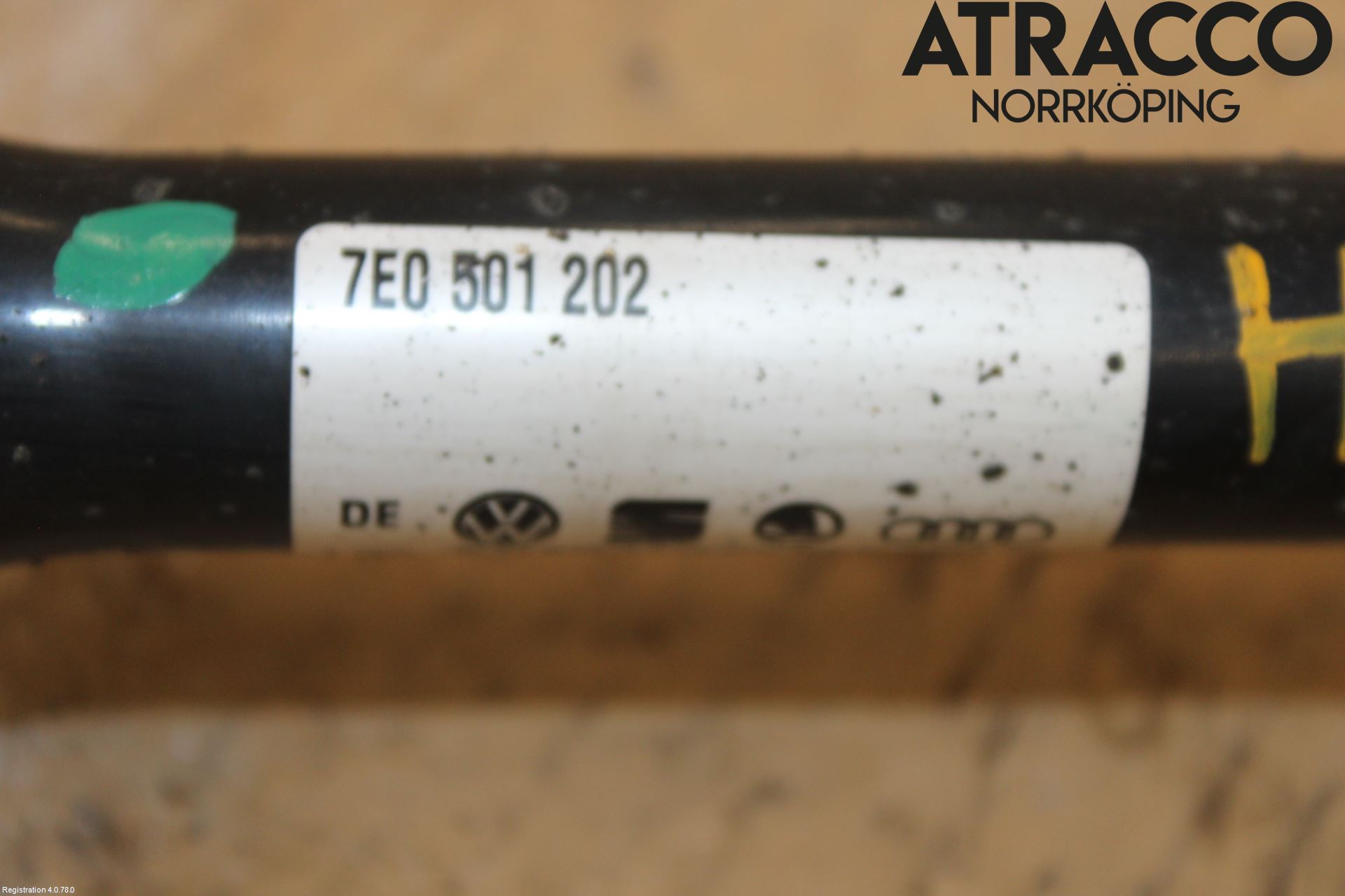 Volkswagen VW TRANSP/CARAVELLE (T5) 04-15 Drivaxel Bak Höger