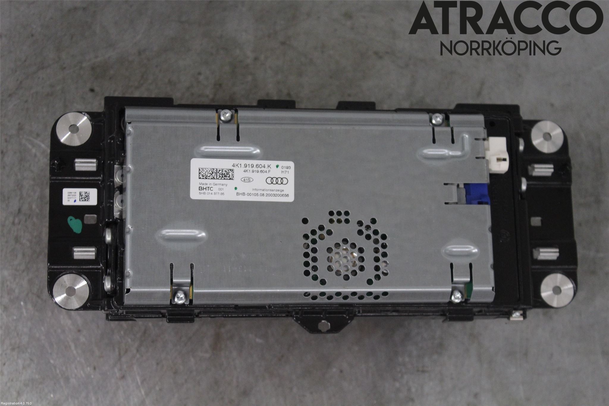 Audi A6 F2/C8 19- Bildskärm