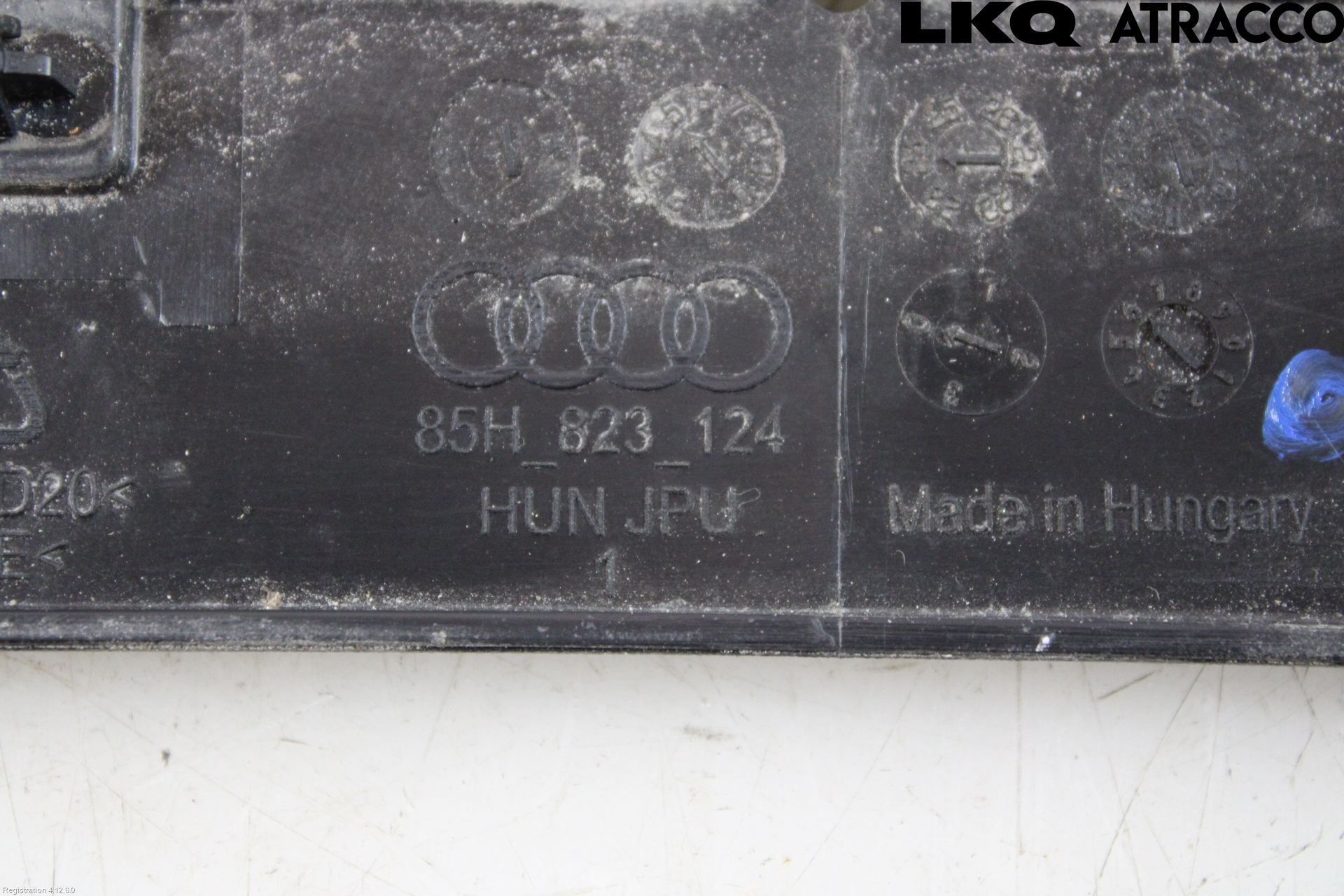 Audi Q6 E-TRON CN 24- List Fram-Huv-Front