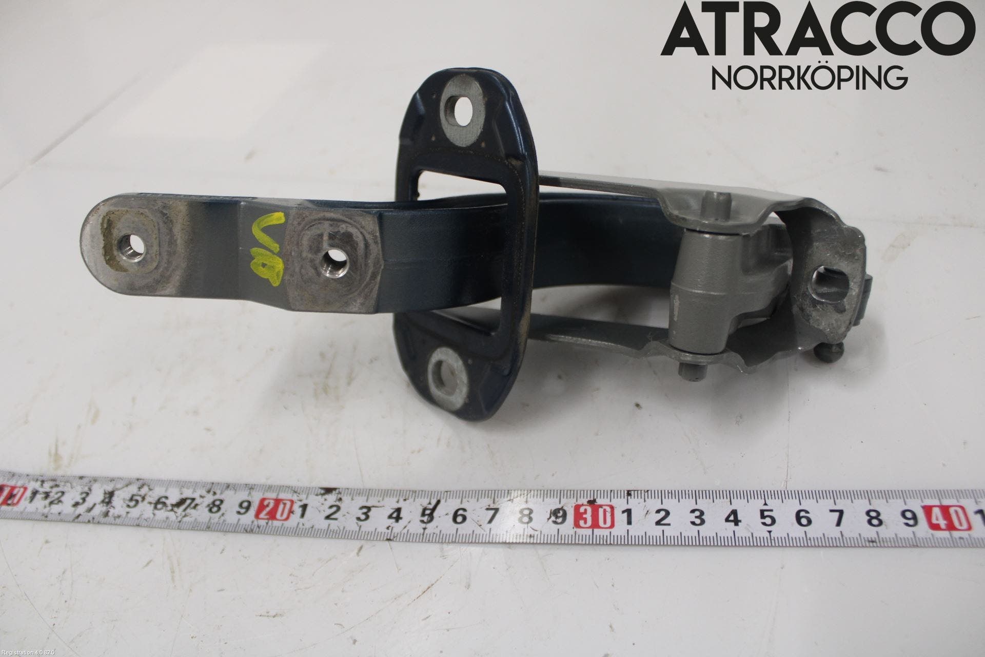 Saab 9-3 VER 2 Bakluckegångjärn Vä