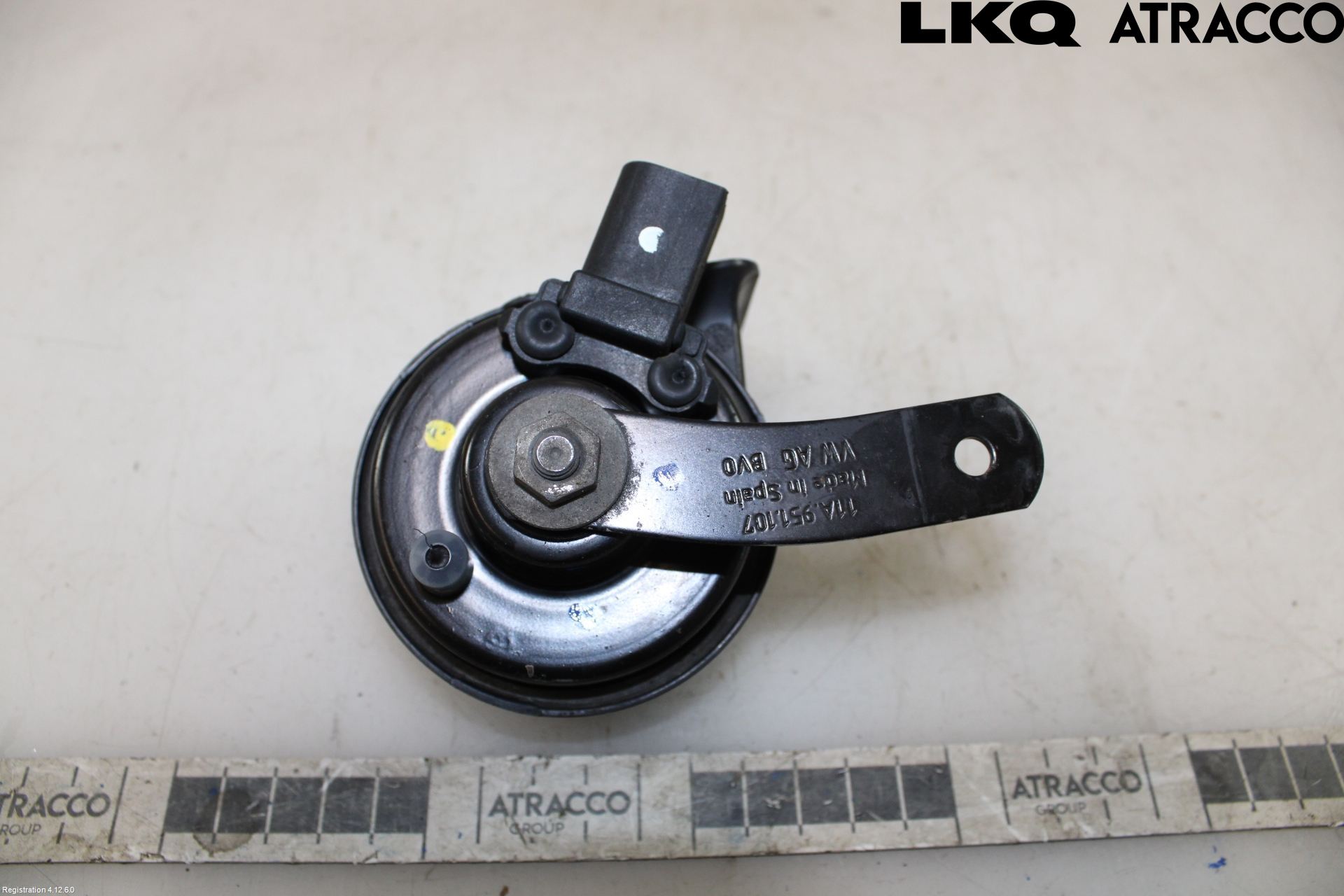 Skoda ENYAQ iV 21- Signalhorn