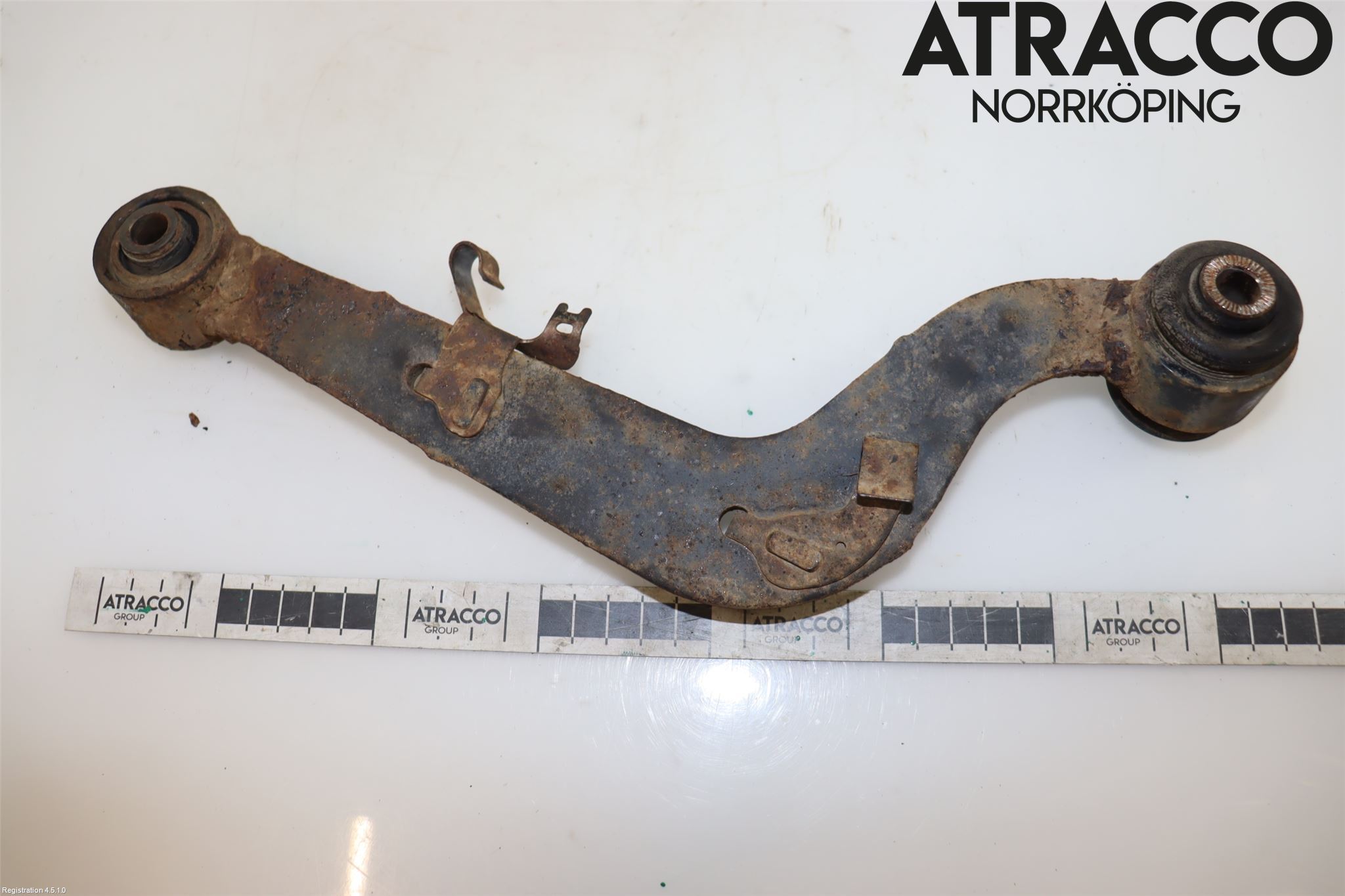 Toyota RAV4 13-18 Bärarm Bak Övre Vänster