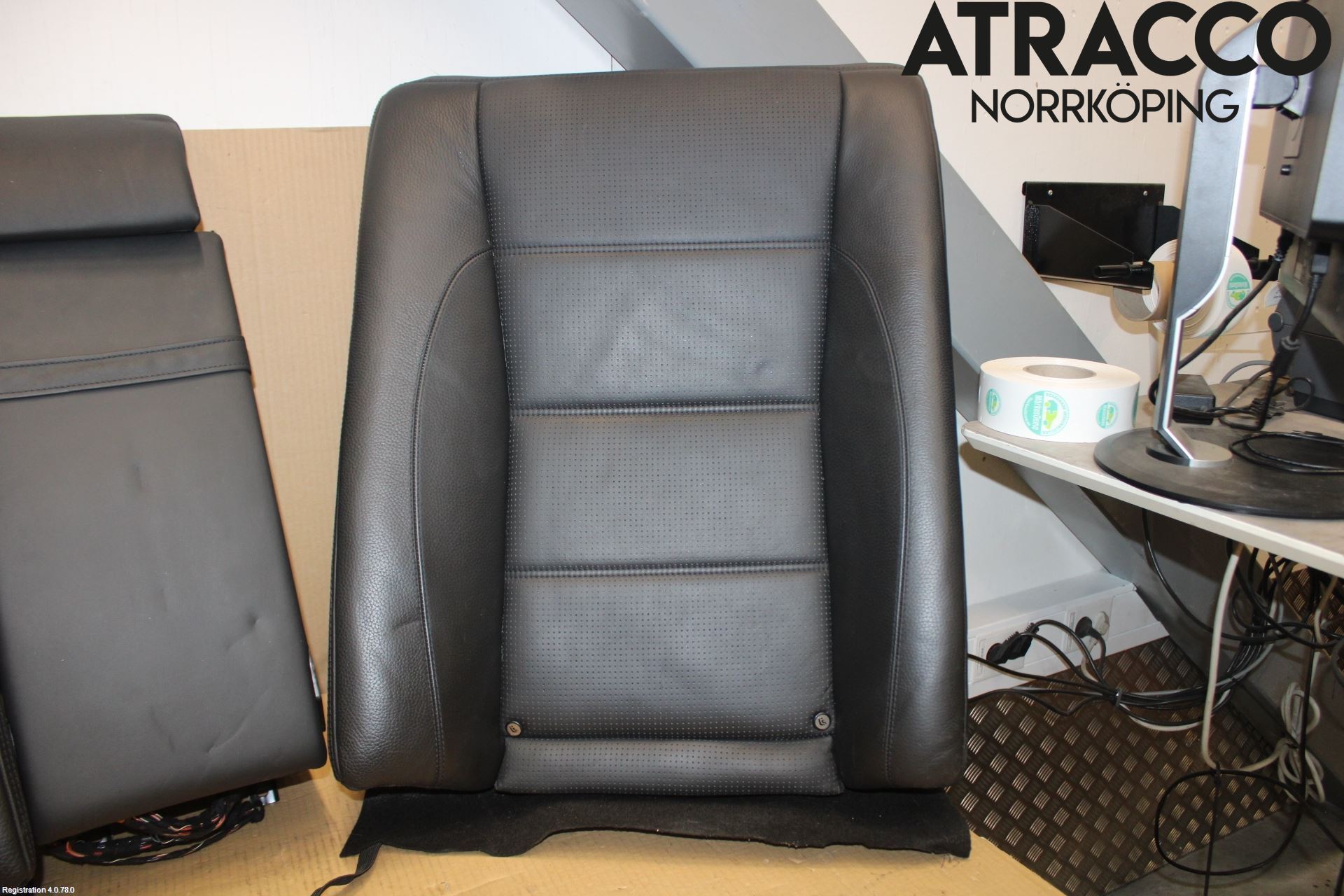 Mercedes-Benz MB S-KLASS (W221) 05-13 Inredning Ryggdyna Bak