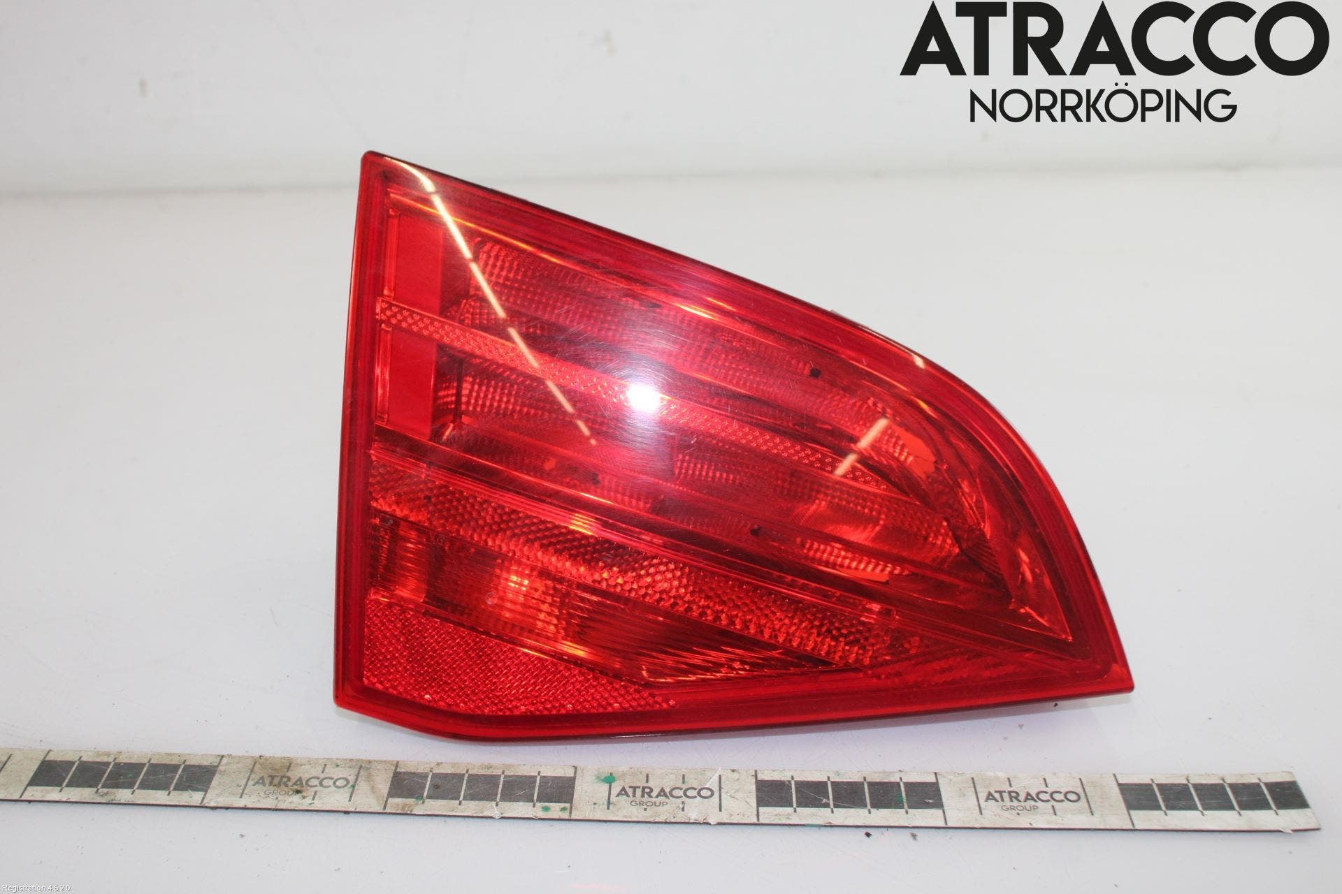 Audi A4/S4 08-11 Bakljus Lucka Vä