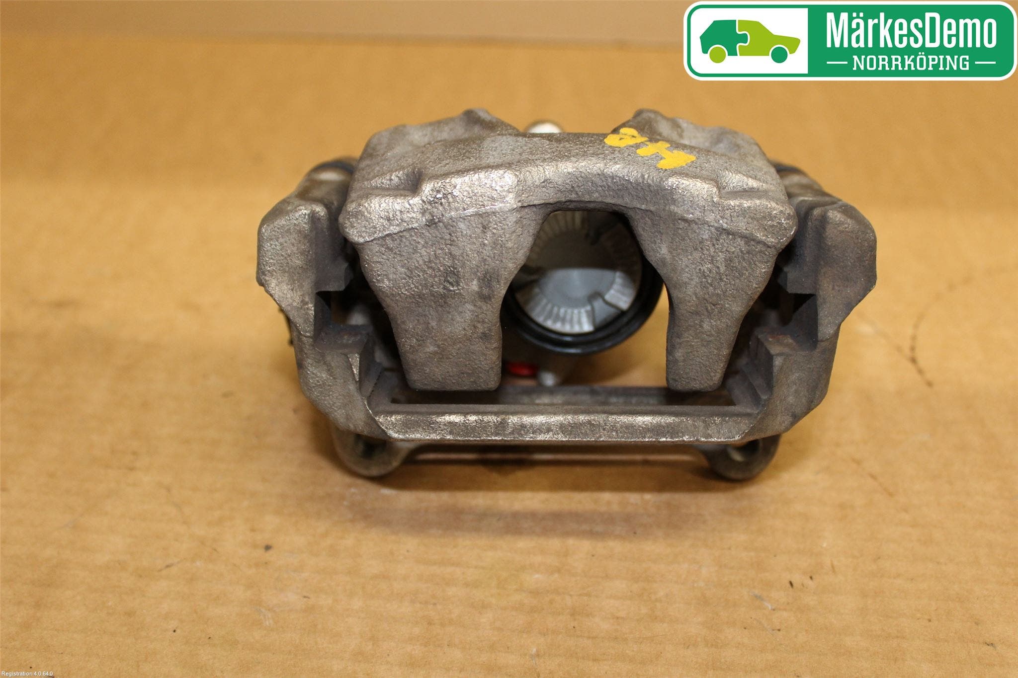 Audi A4/S4 B9 16-19 Bromsok Bak Höger