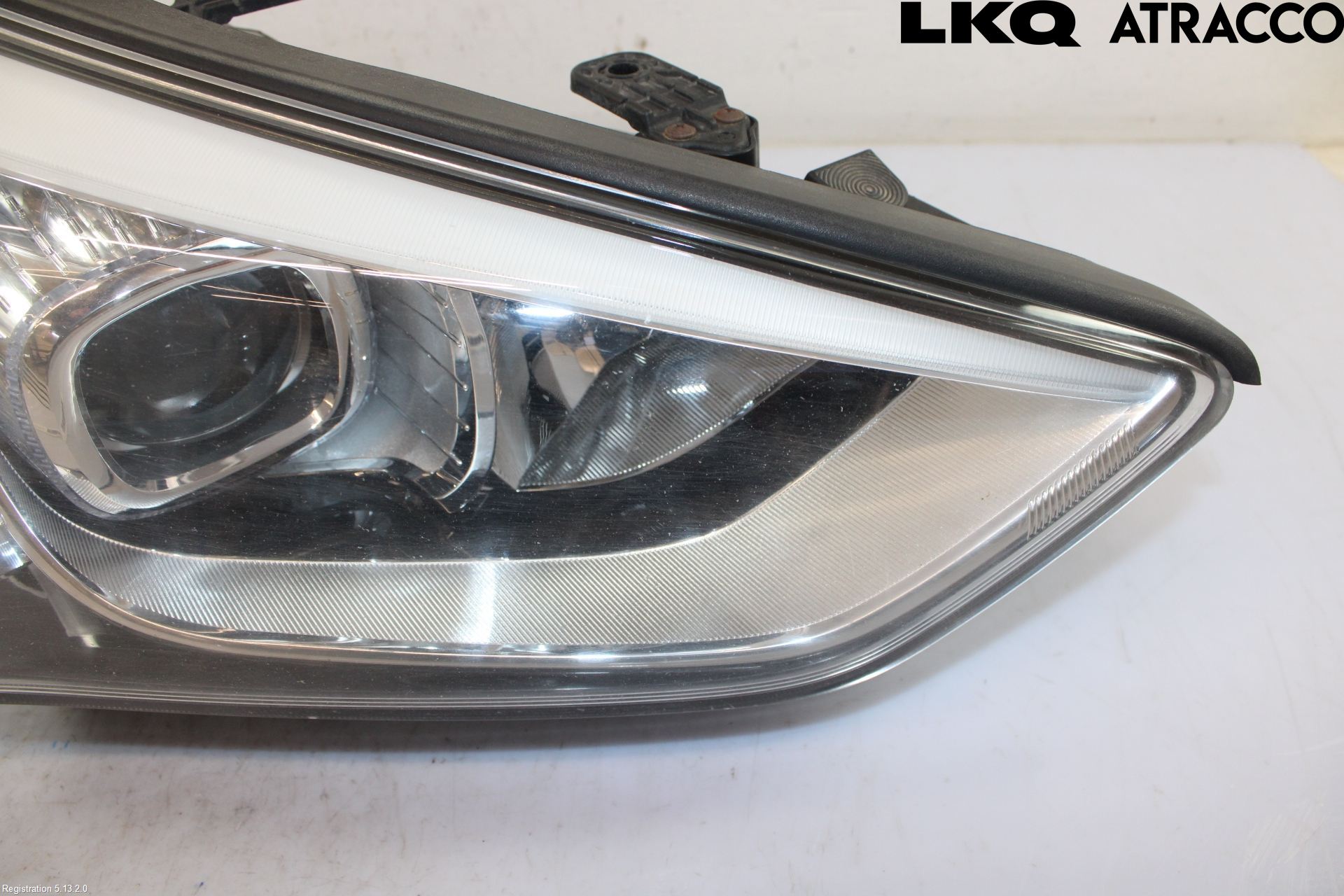 Hyundai SANTA FE 13-18 Strålkastare Höger
