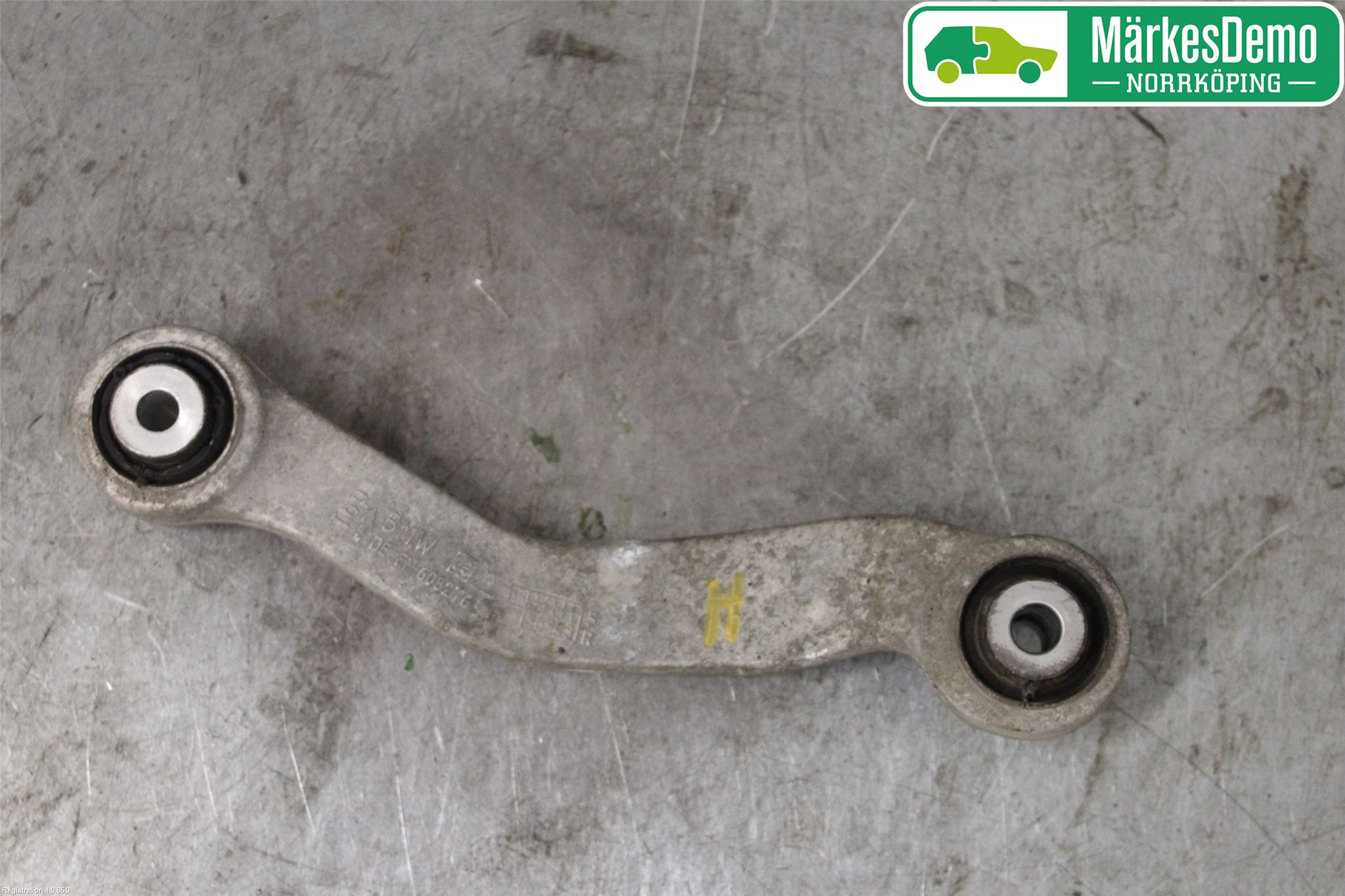 BMW 5 F10/F11/F18 09-17 Bärarm Bak Övre Höger
