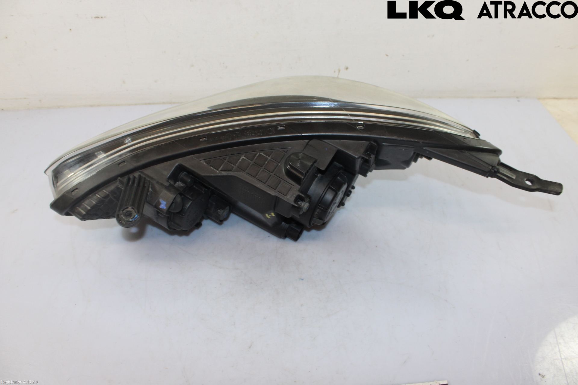 Hyundai i20 PB 09-14 Strålkastare Höger