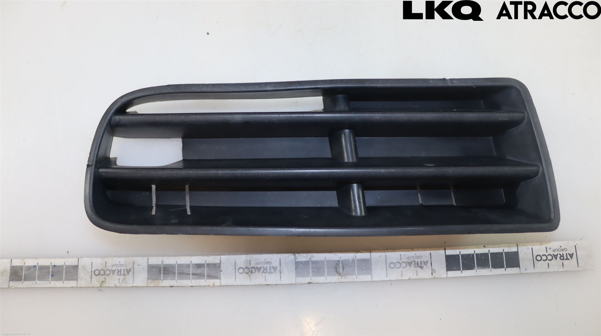 Volkswagen VW GOLF IV 98-06 Grilldel Vänster