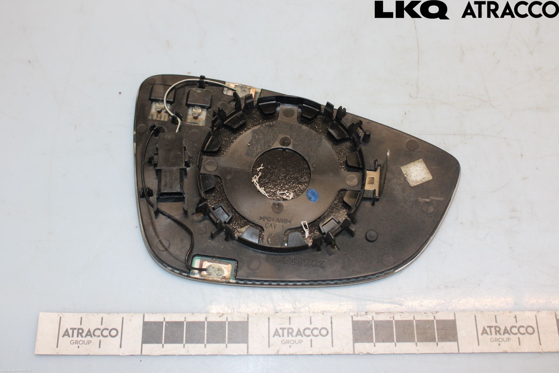 Volkswagen VW PASSAT 11-14 Spegelglas Vä