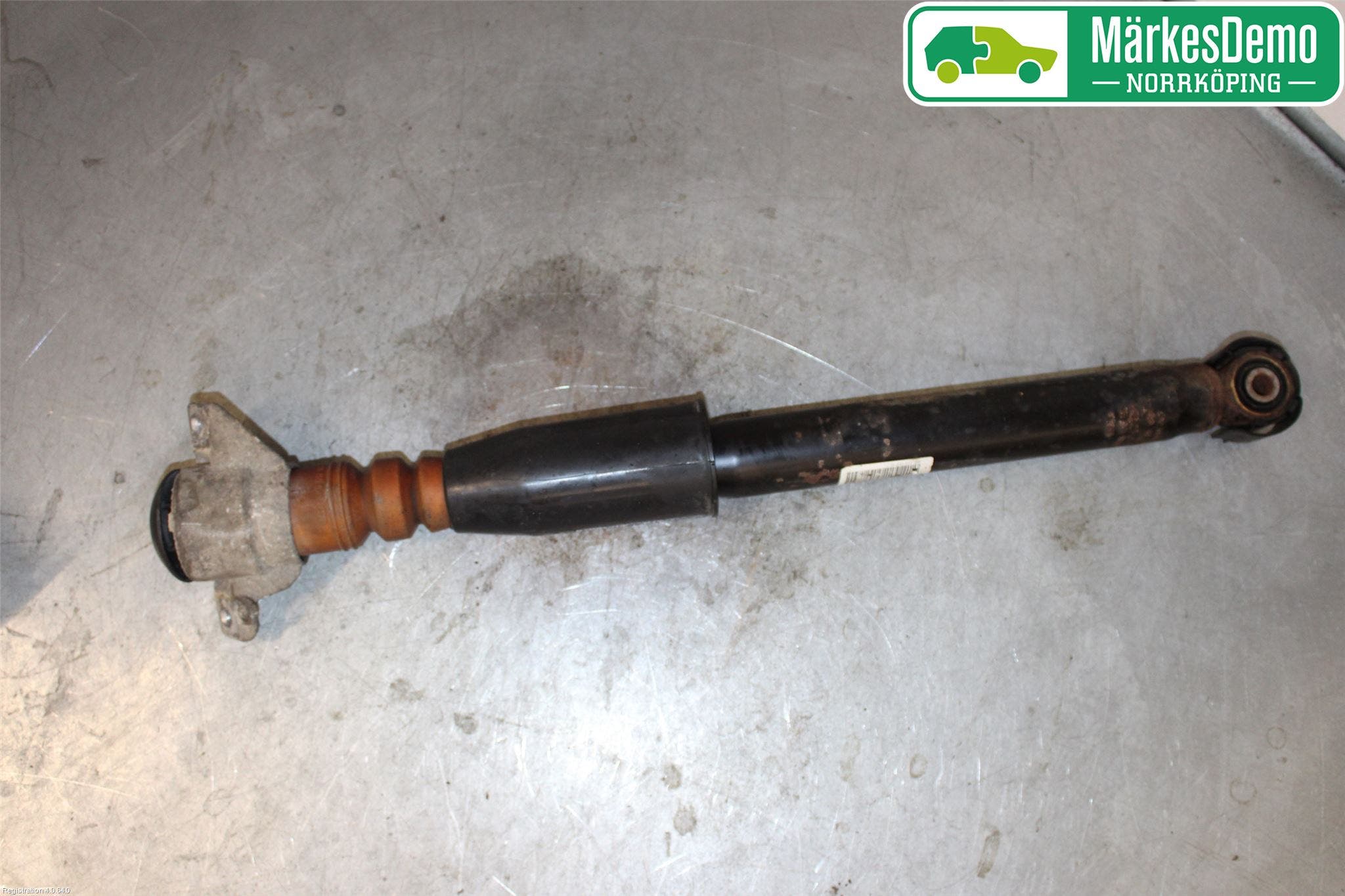 Audi A4 12-15 Stötdämpare Bak