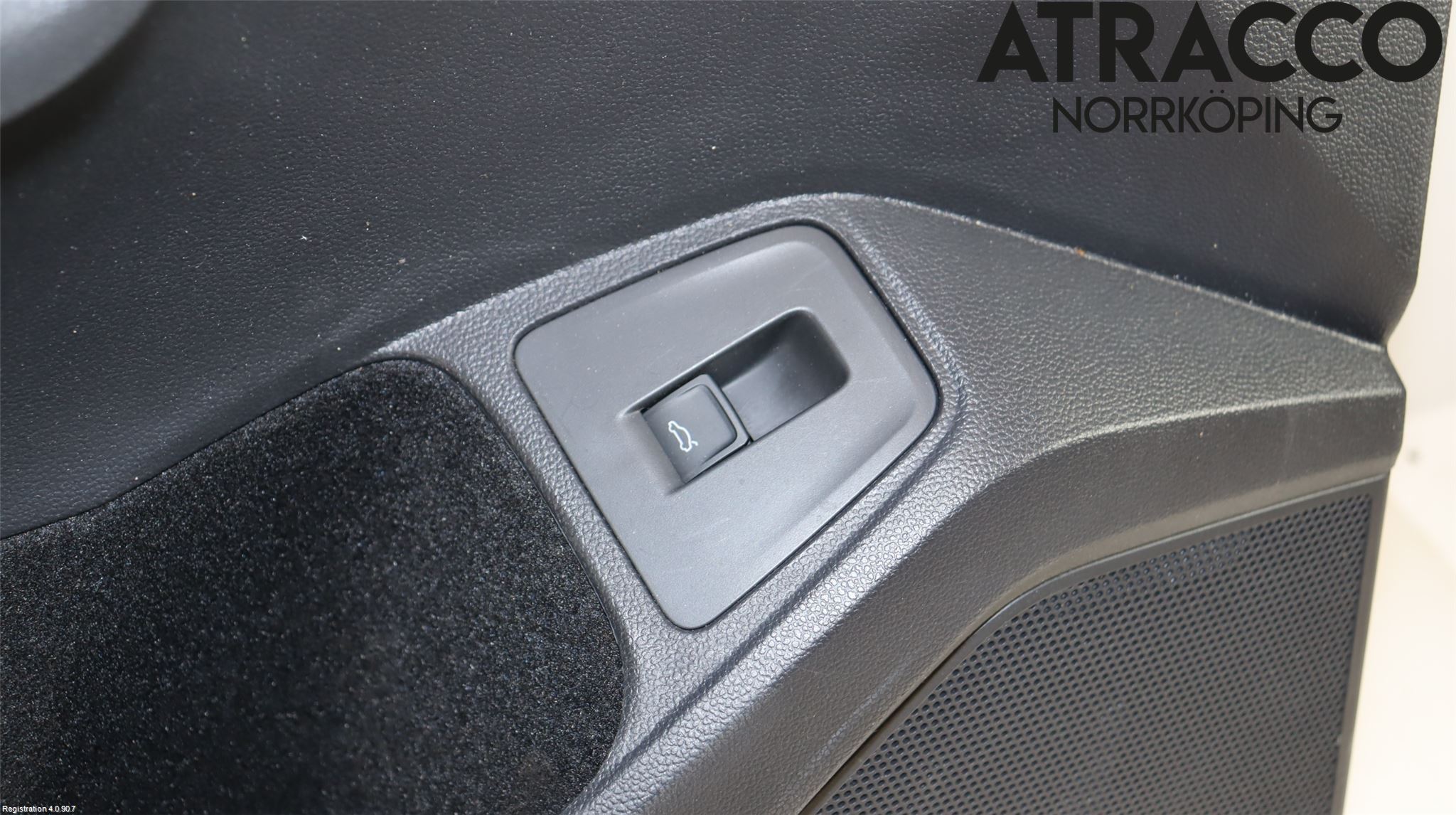 Volkswagen VW TIGUAN ALLSPACE 18- Dörrklädsel Vä