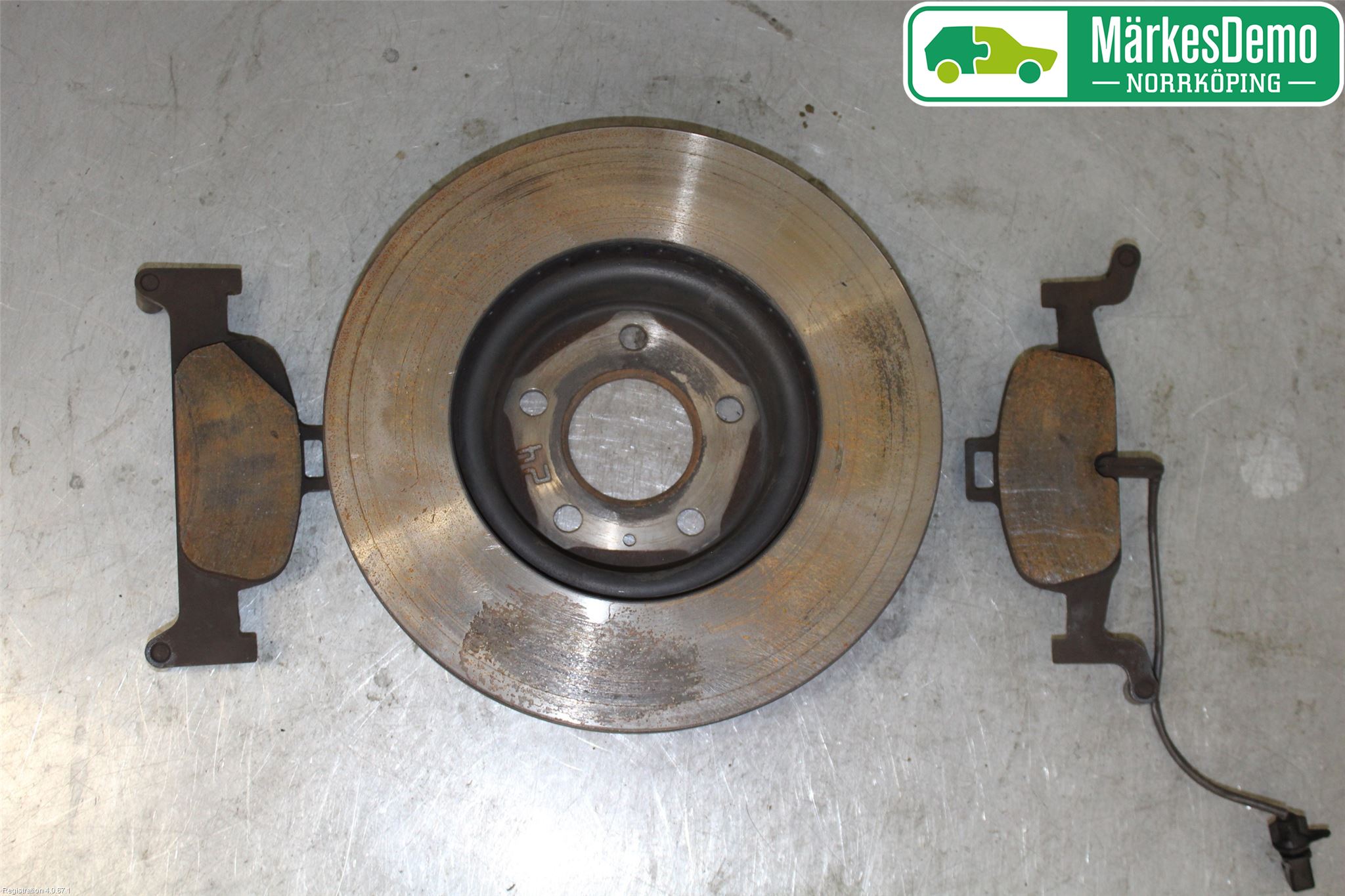 Audi A4/S4 B9 20- Bromsskiva Fram