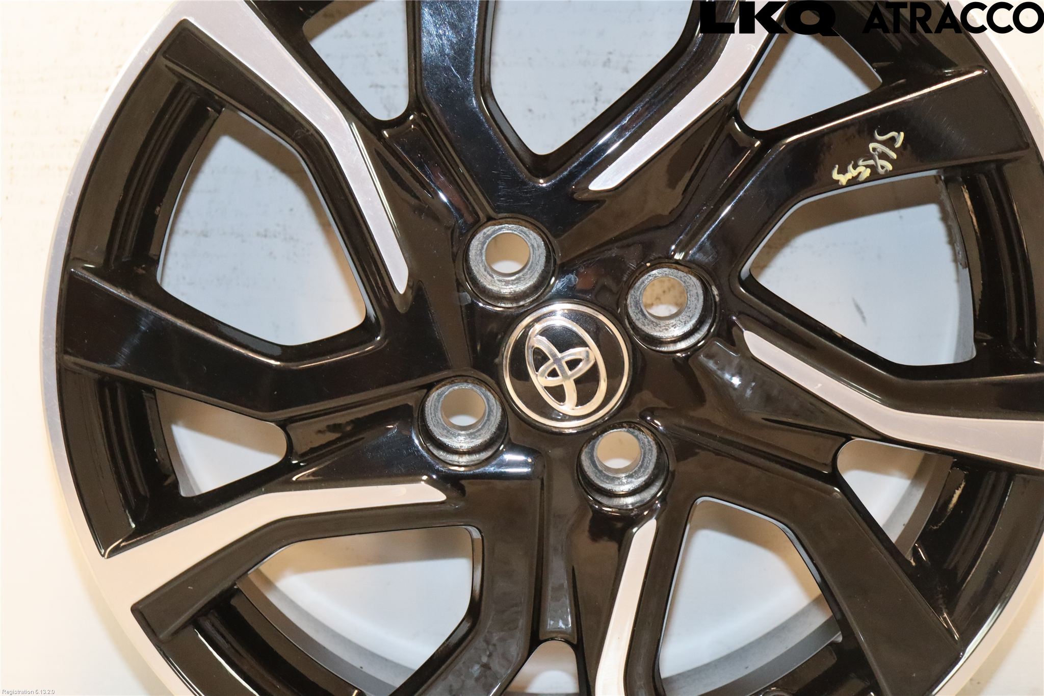 Toyota YARIS XP130 15-20 Fälg Aluminium