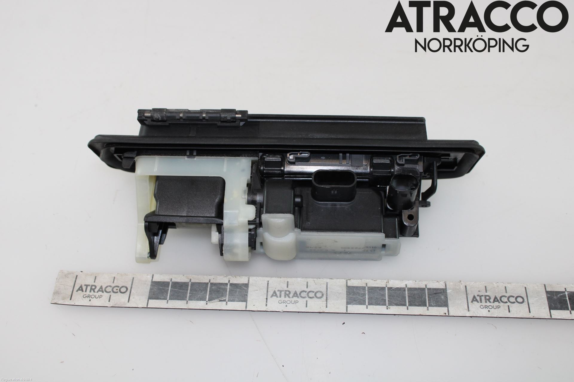 Mercedes-Benz MB E-KLASS (W213) 16-23 Bakluckehandtag