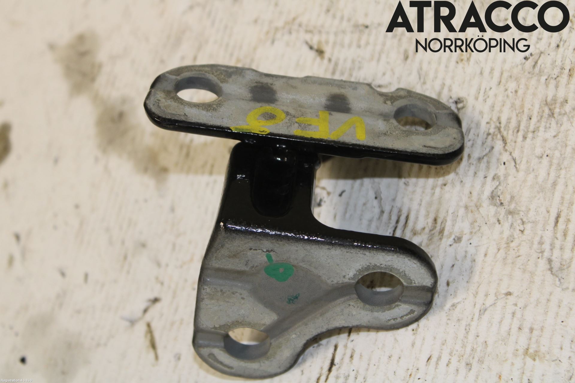 Jaguar I-PACE 18- Dörrgångjärn