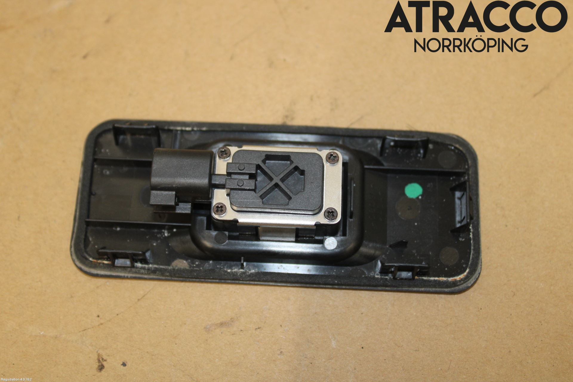 Jaguar XE (X760) 15-24 Bakluckehandtag