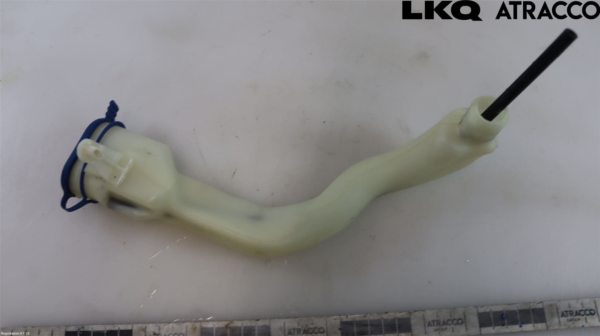 Mercedes-Benz MB C (203) 00-07 Spolartank Påfyllningsrör