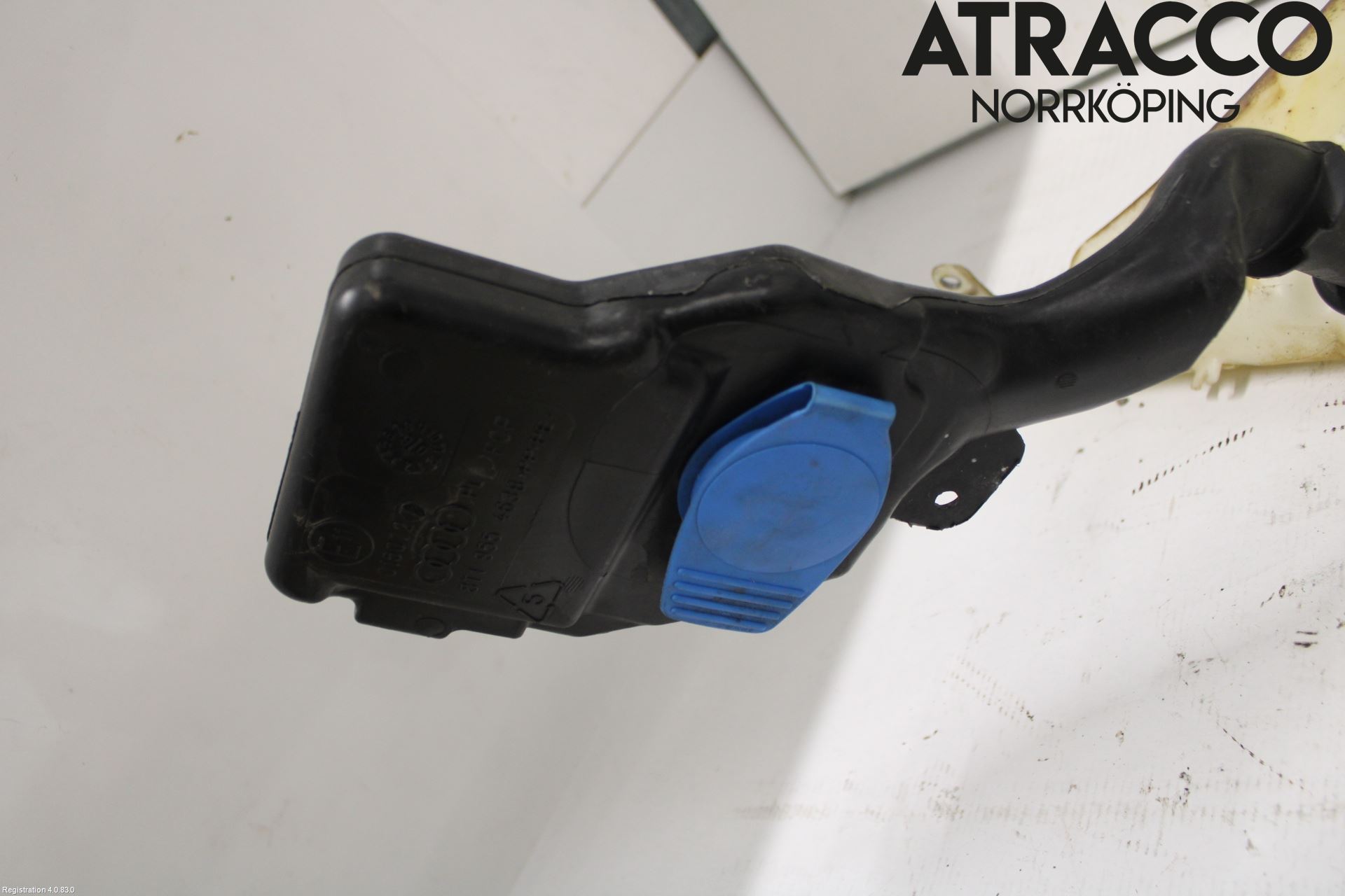 Audi A5 07-16 Spolartank Vindruta-Strål