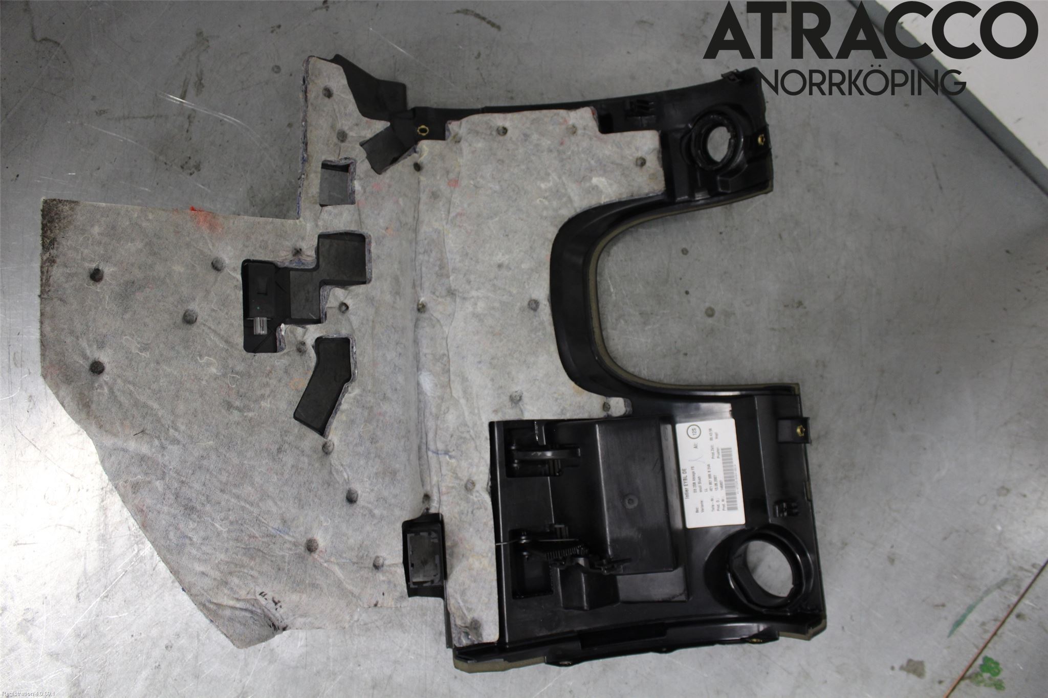 Audi A8/S8 4E  02-09 Instrumentbräda Sparkskydd