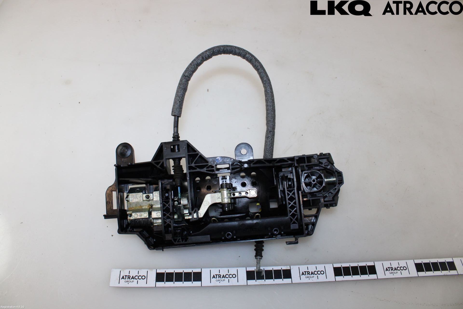 Audi A4/S4 B9 20- Dörrhandtag Yttre Vä