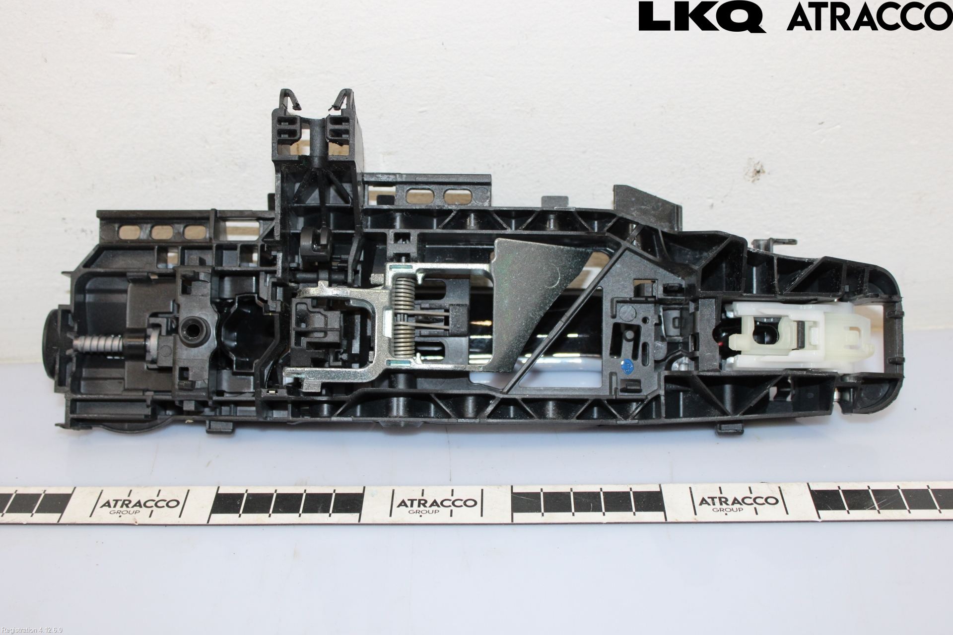 Mercedes-Benz MB E-KLASS (W213) 16-23 Dörrhandtag Yttre Hö