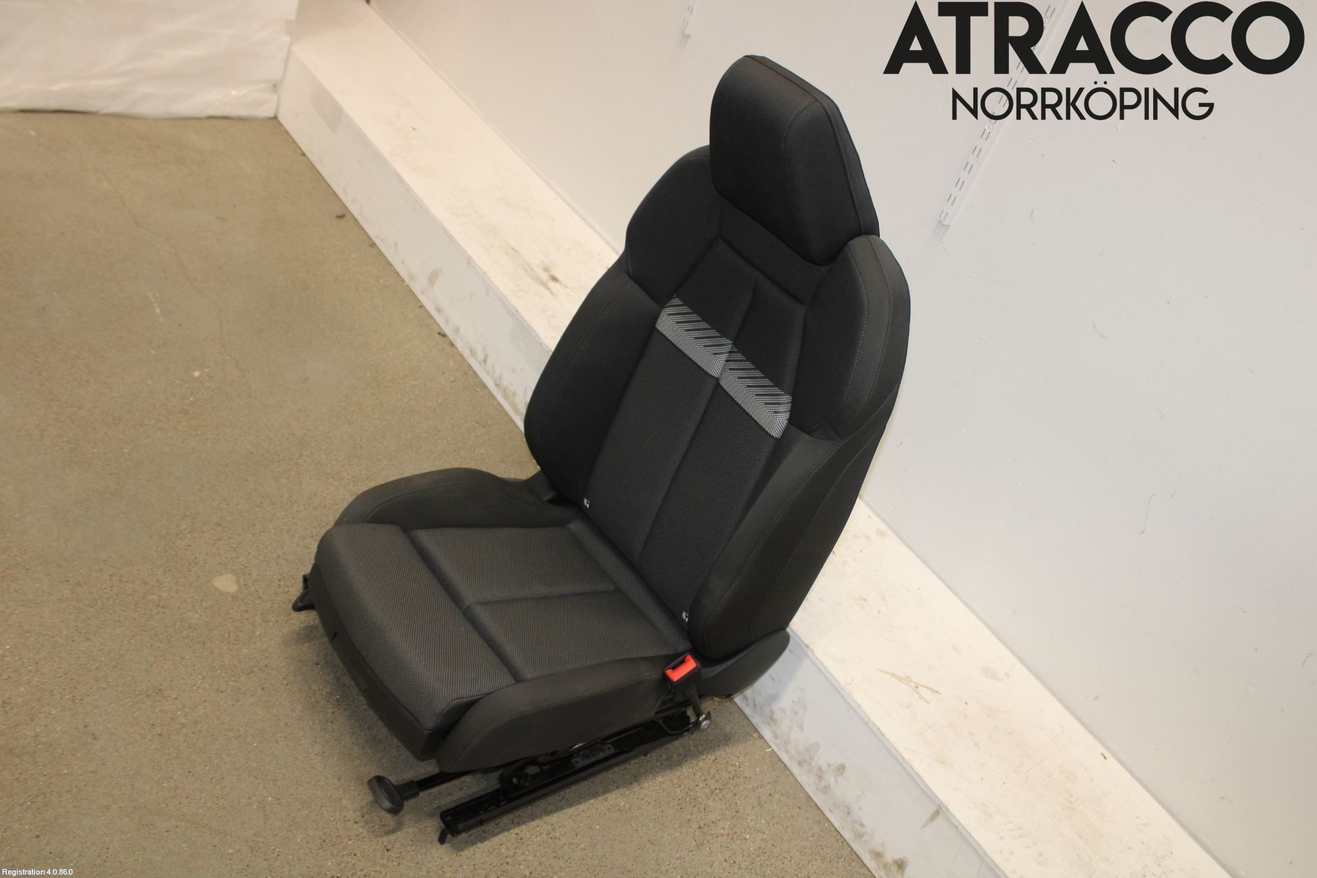 Audi Q4 E-TRON FZ 22- Inredning Stol Fram Hö