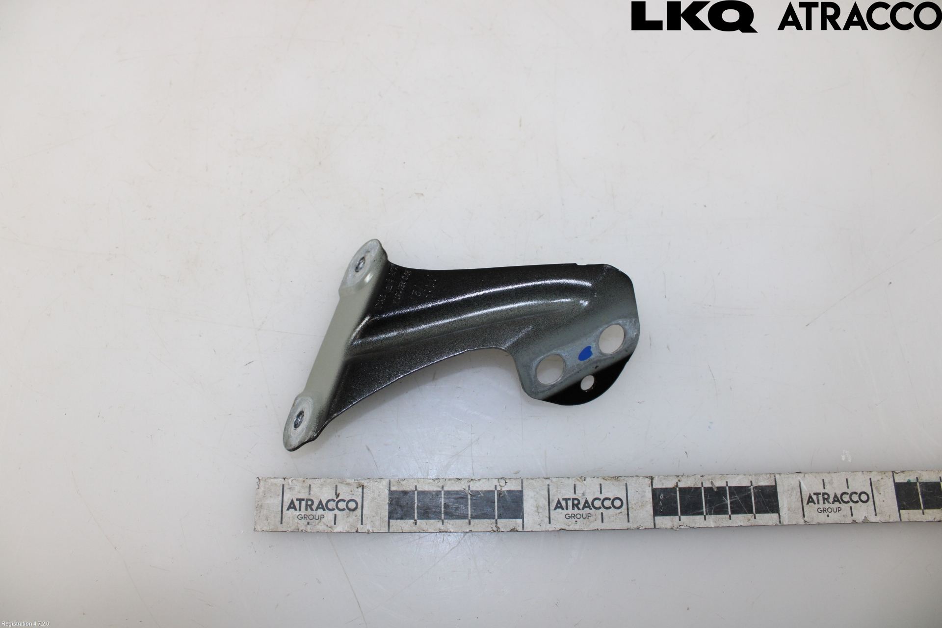Seat IBIZA V 17-20 Skärmfäste Fram Vä