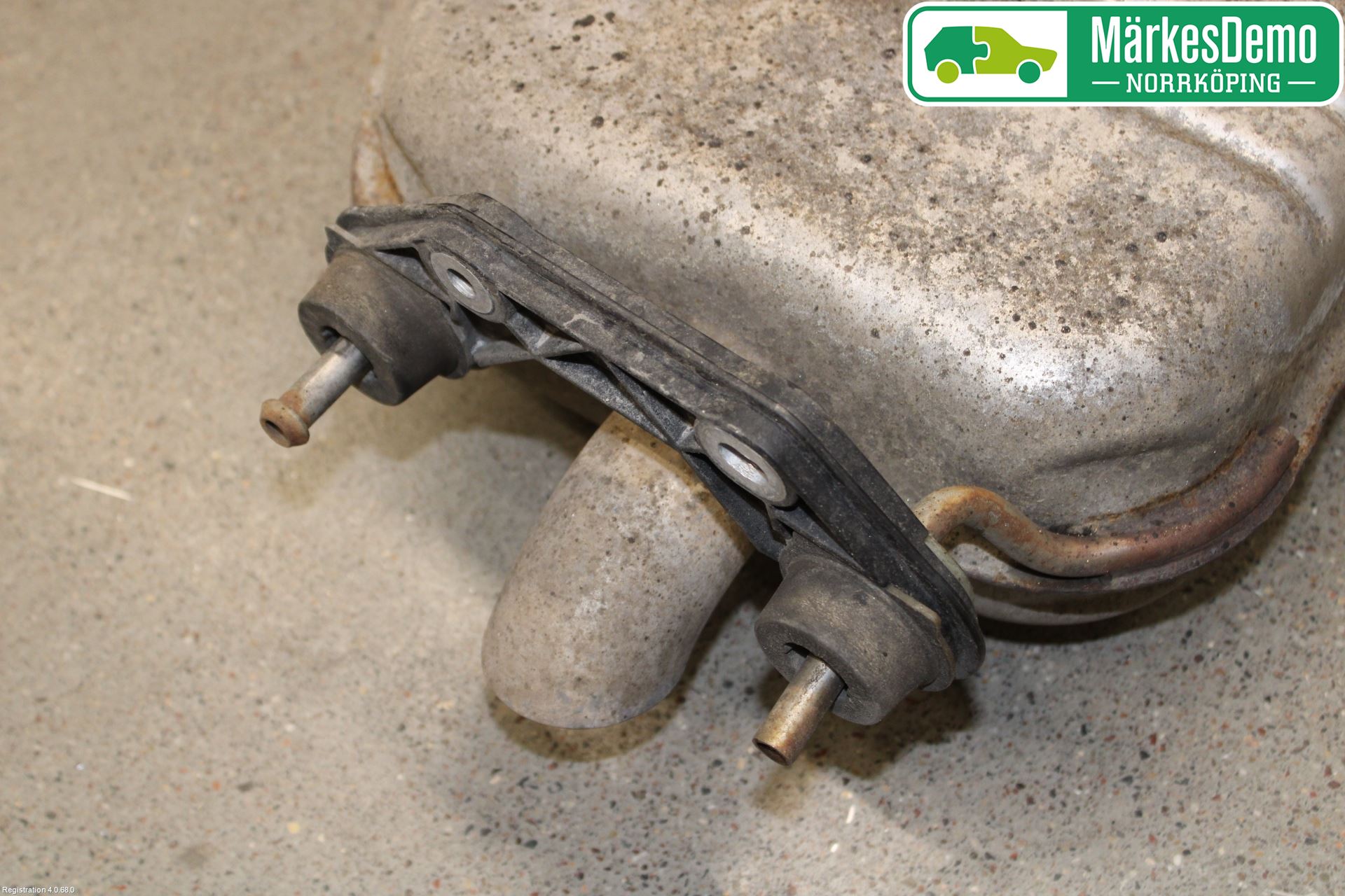 Opel INSIGNIA 17- Avgas Halvsats