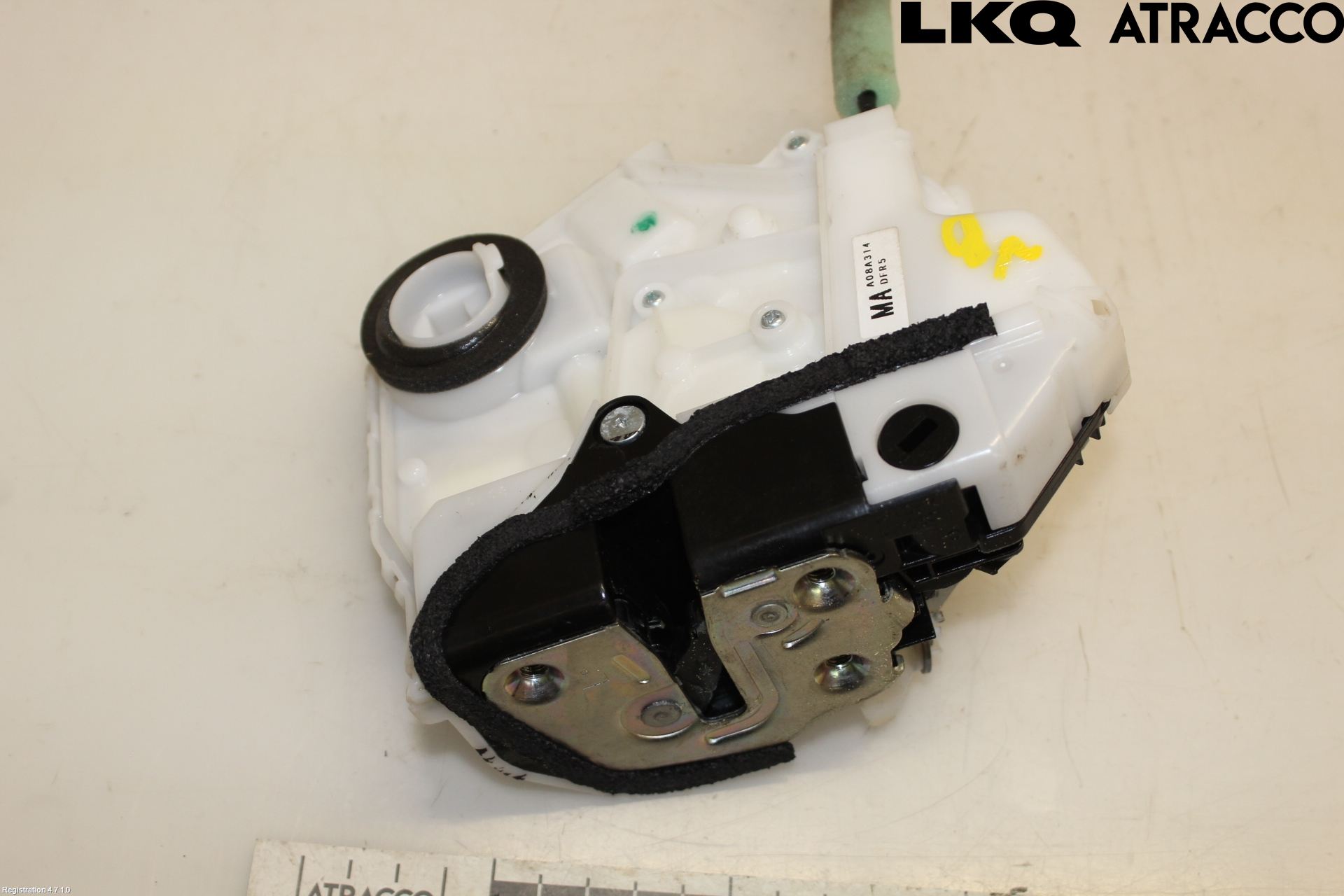 Mazda CX-30 20- Låskista-Dörrlås