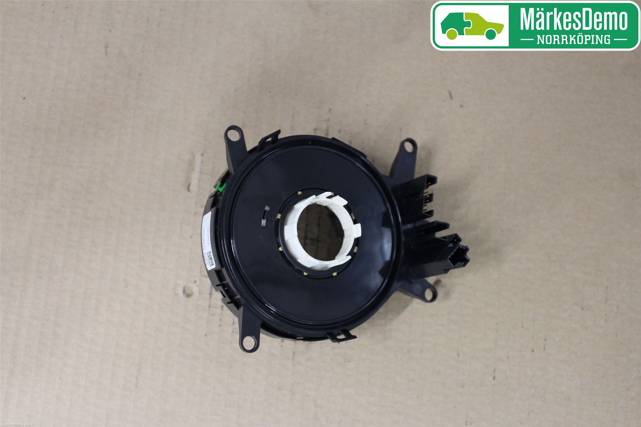 BMW 5 E60/61 Sed/Tou 02-10 Spak Konsoll-Fäste